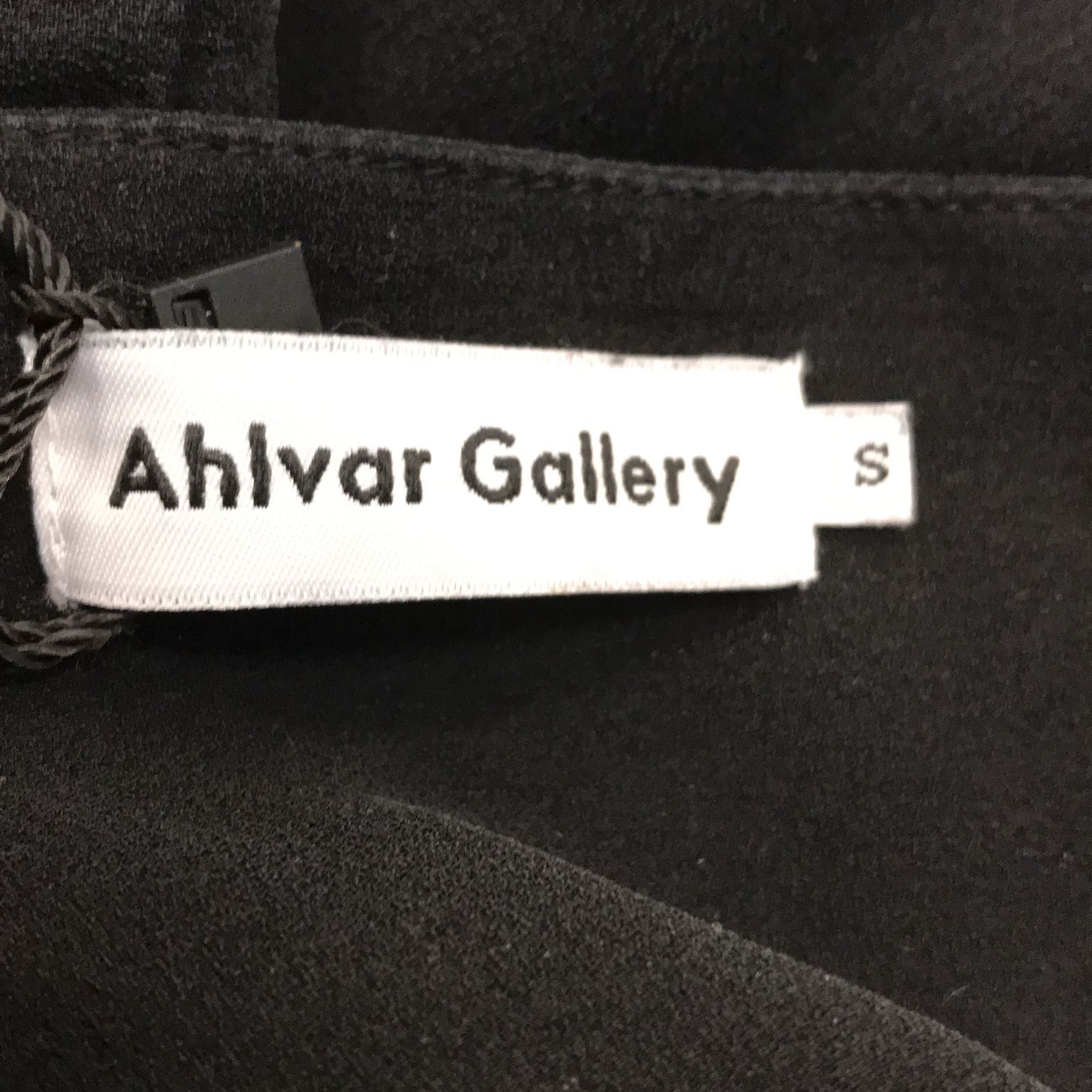 Ahlvar Gallery