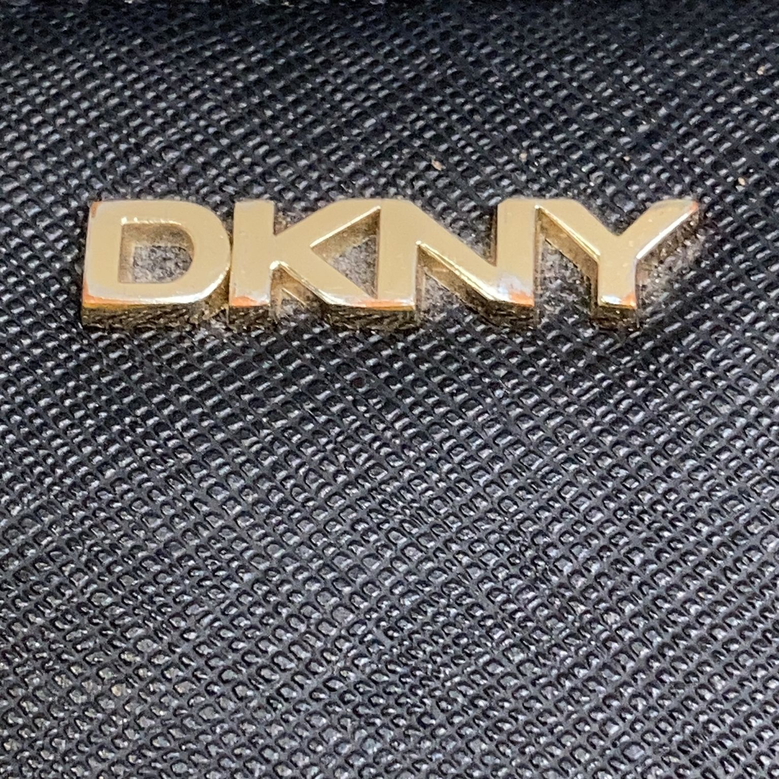 DKNY