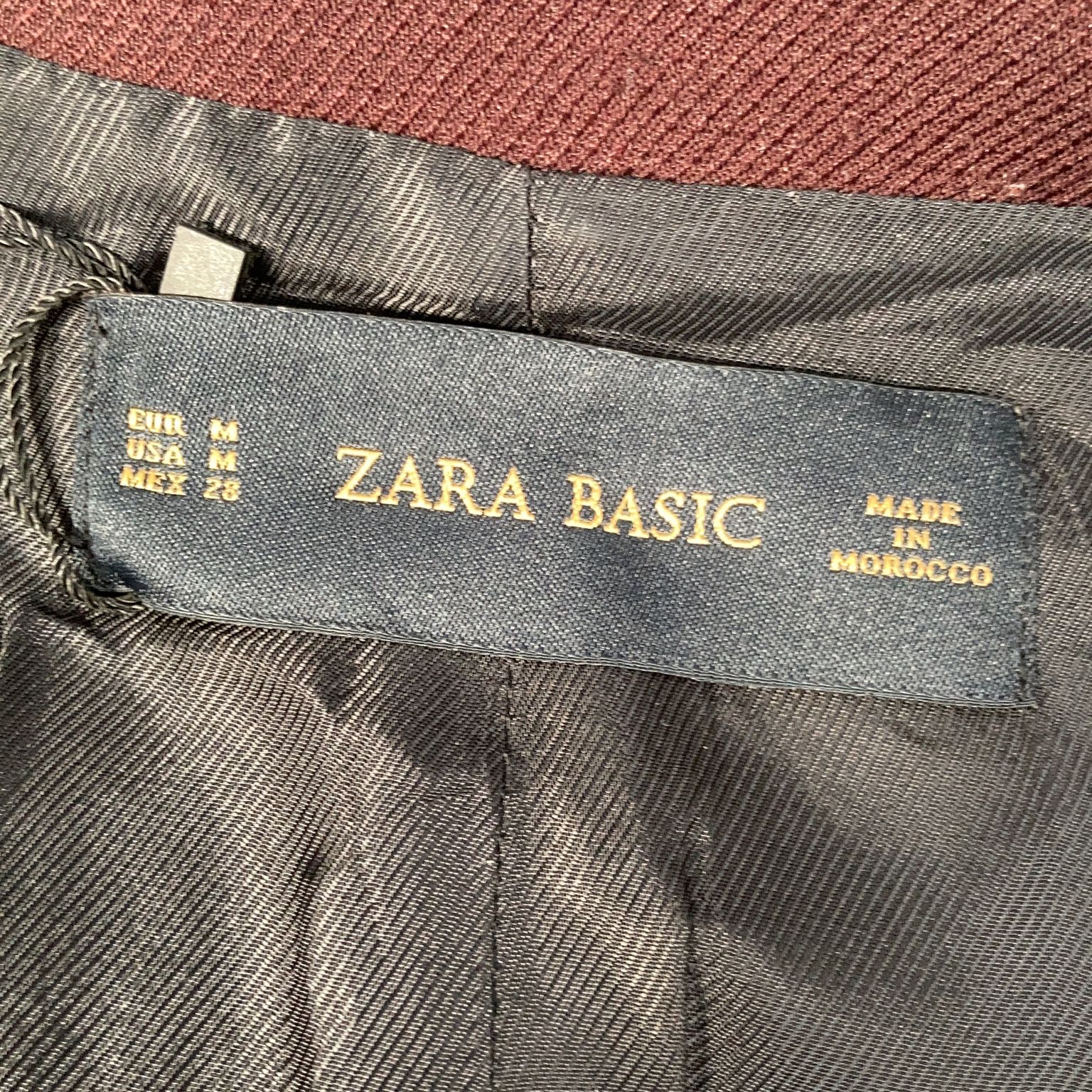 Zara Basic