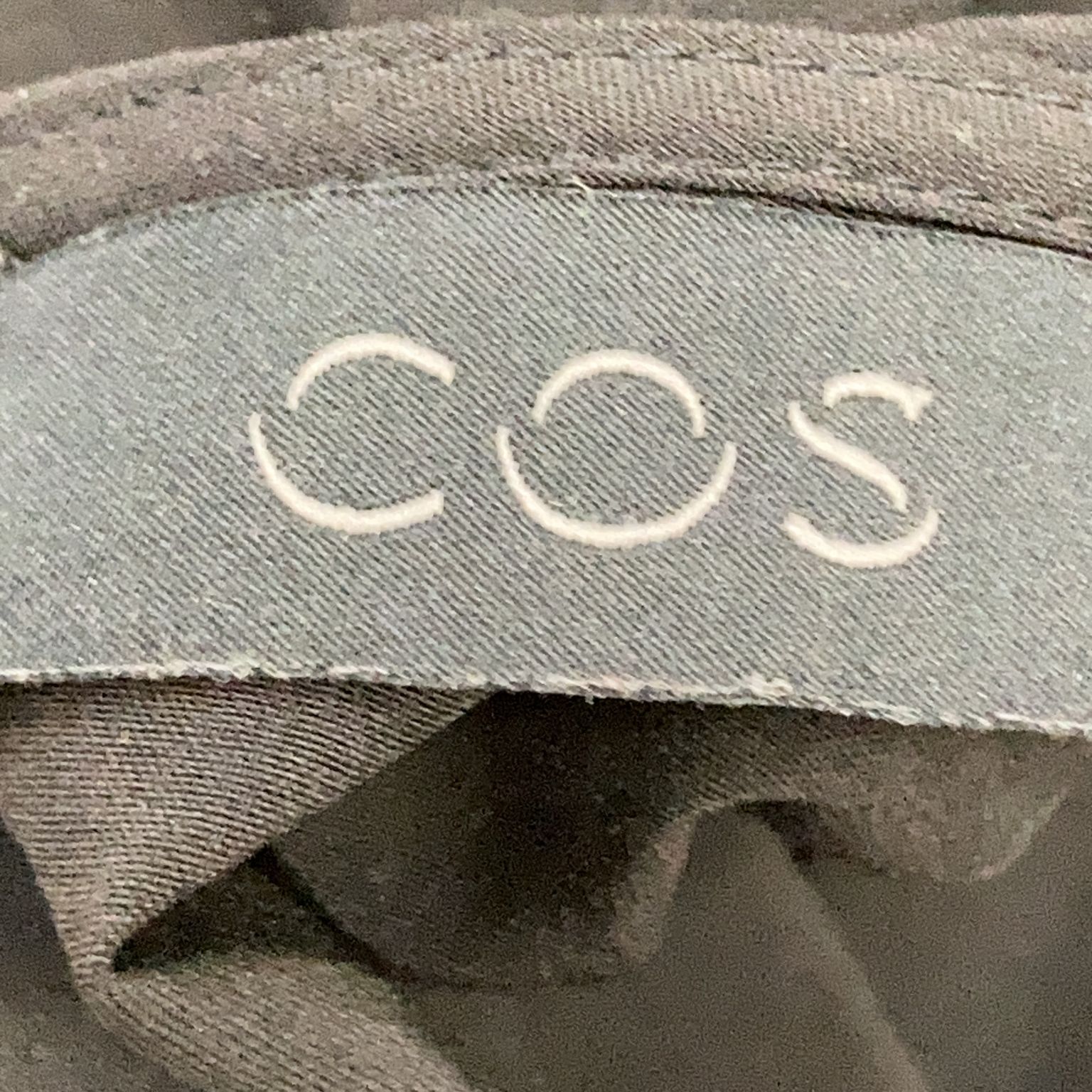 COS