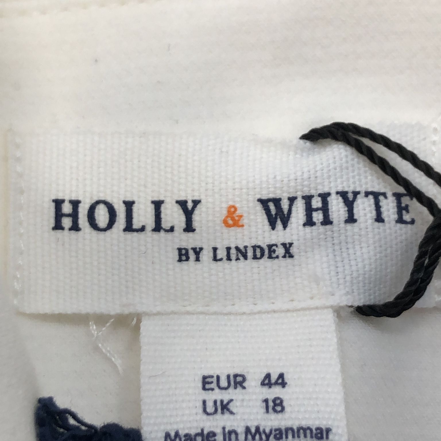 Holly  Whyte by Lindex