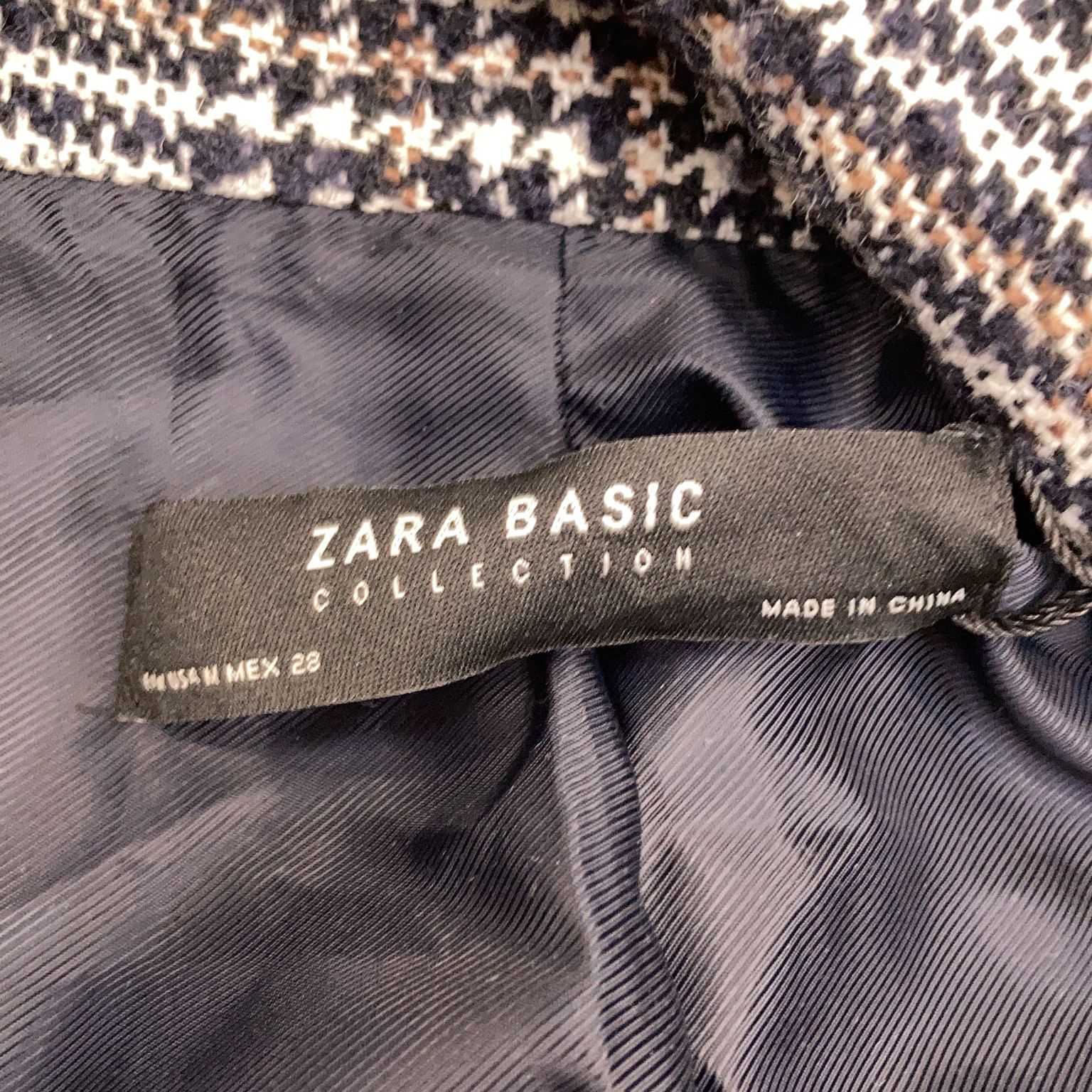 Zara Basic