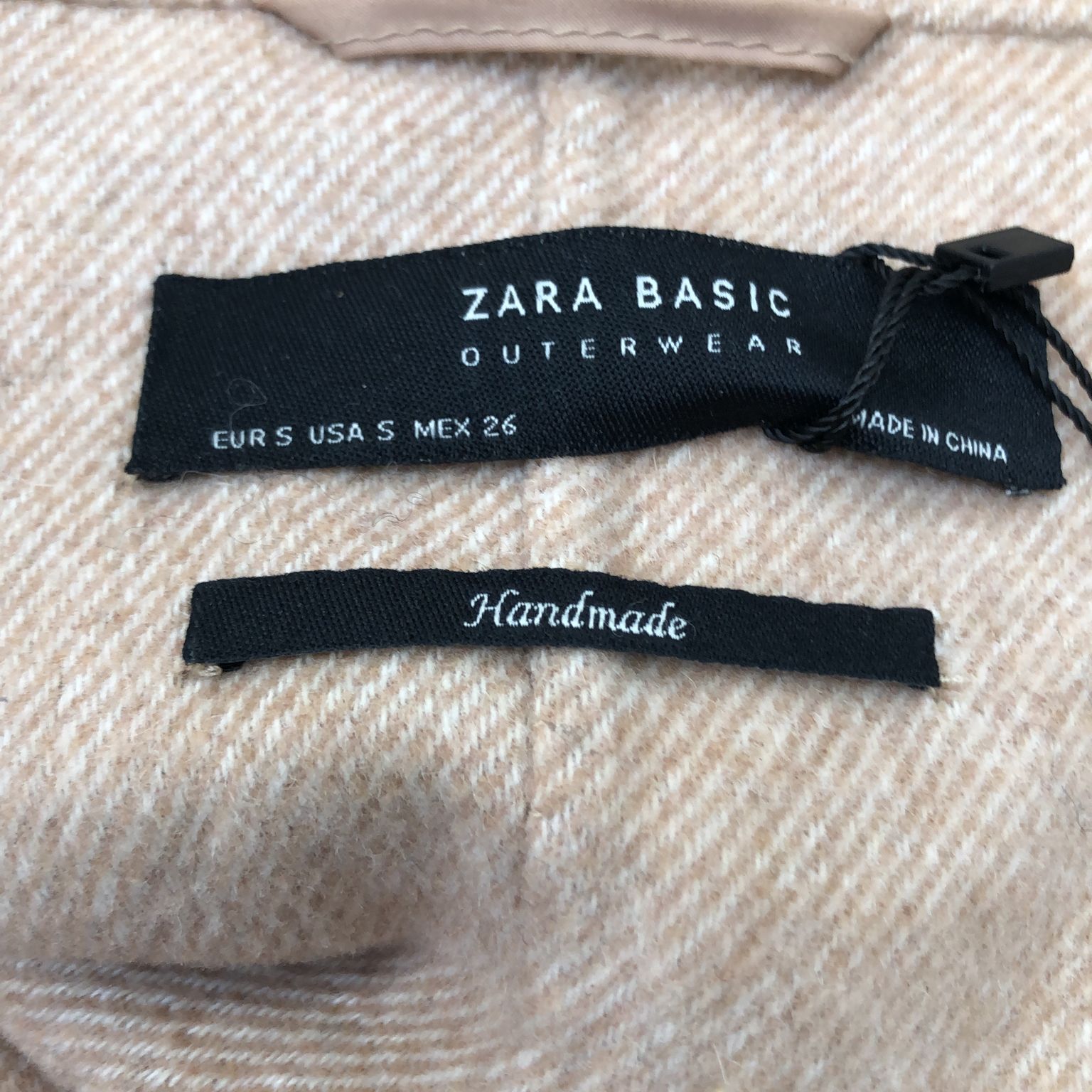 Zara Basic