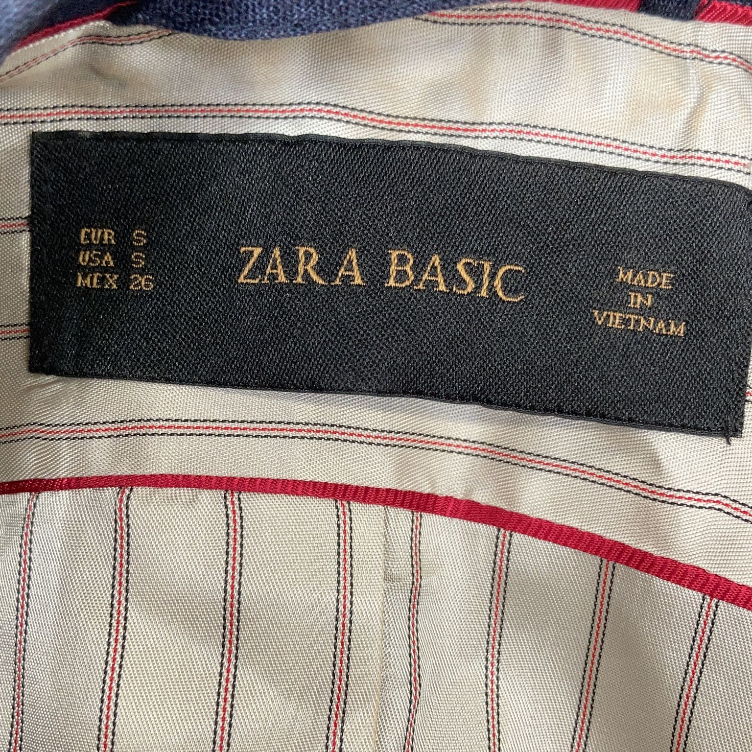 Zara Basic