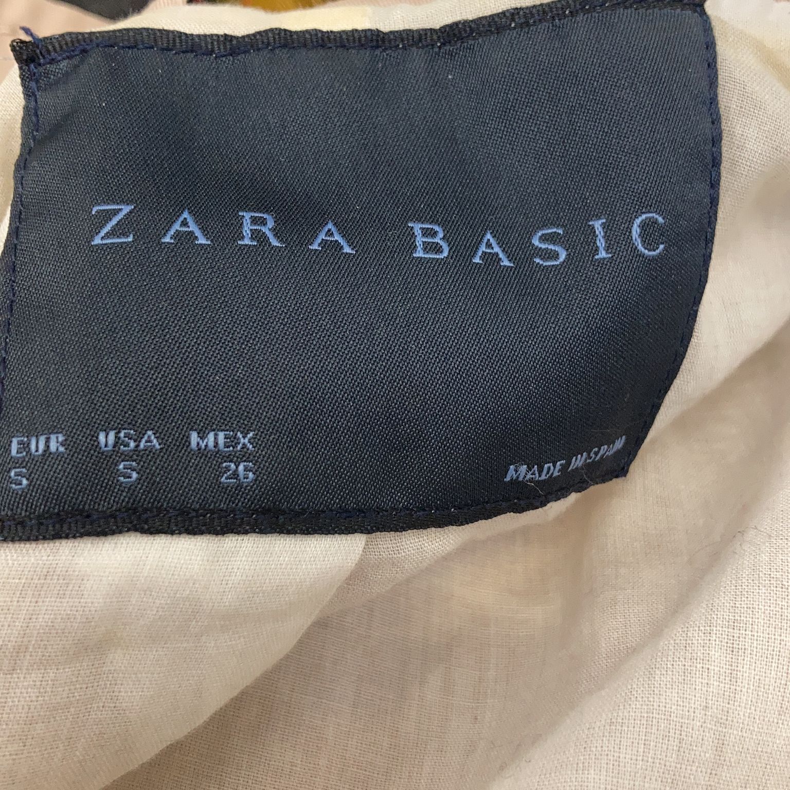 Zara Basic