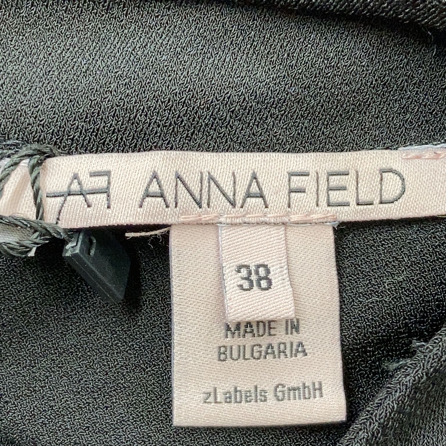 Anna Field