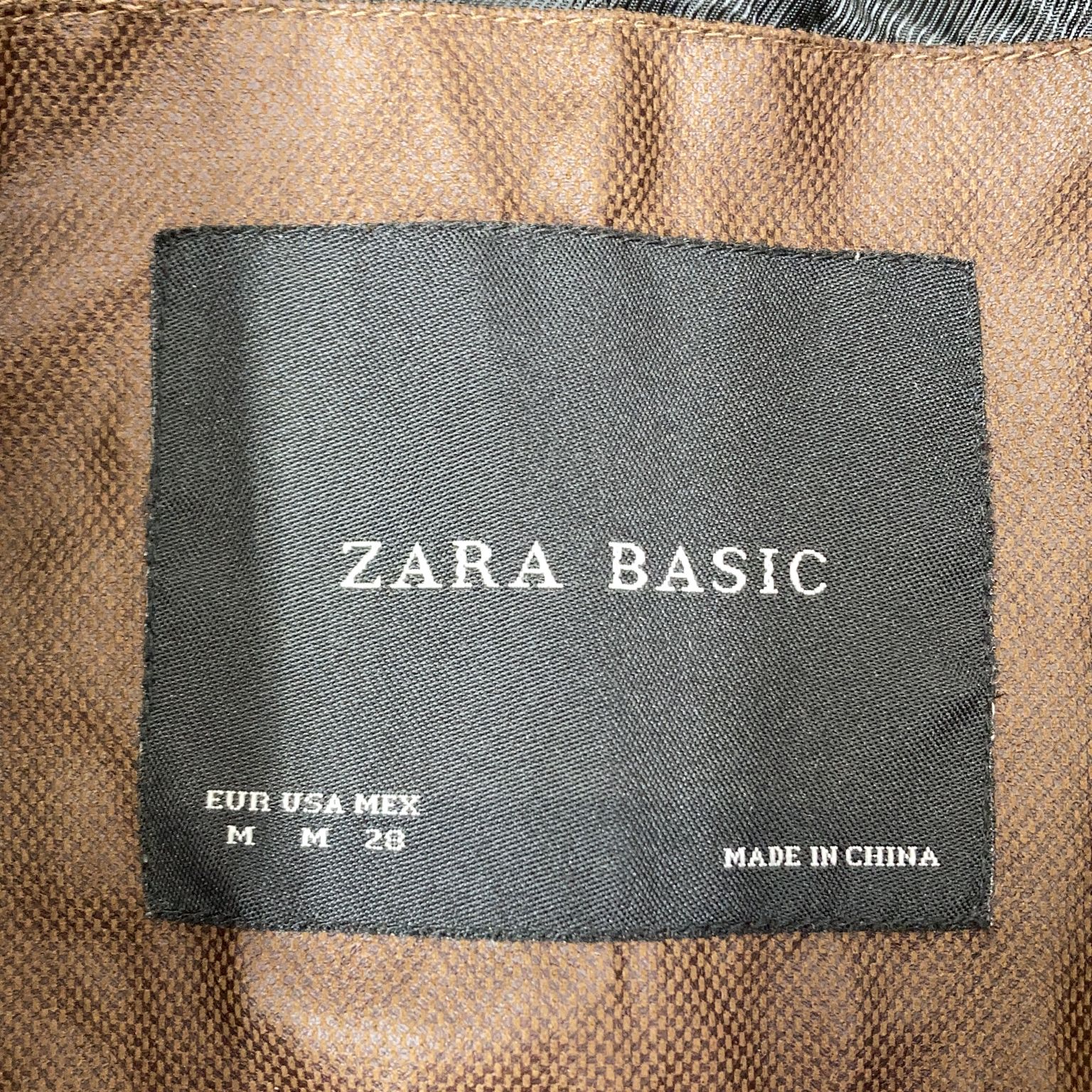 Zara Basic