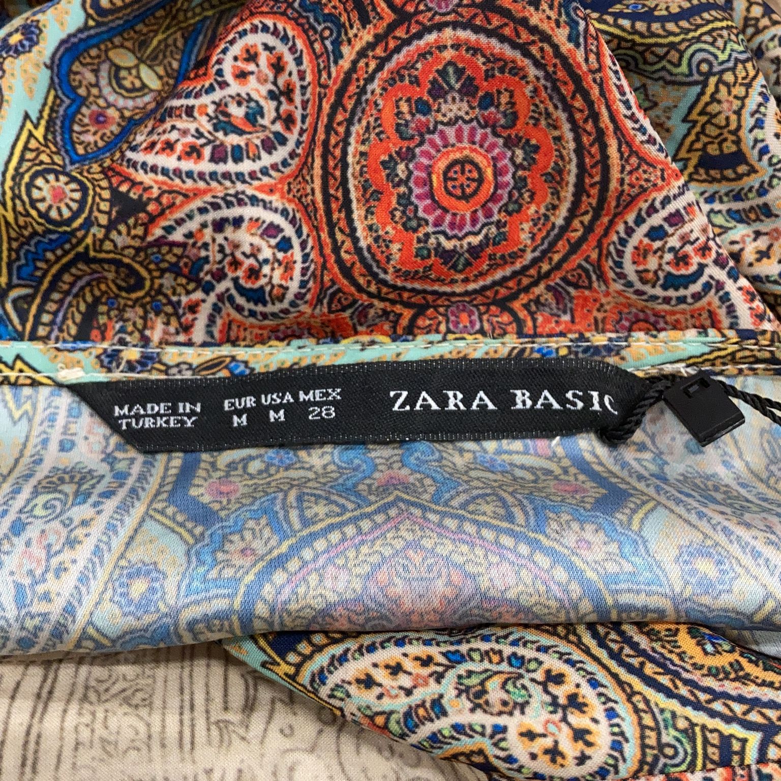 Zara Basic