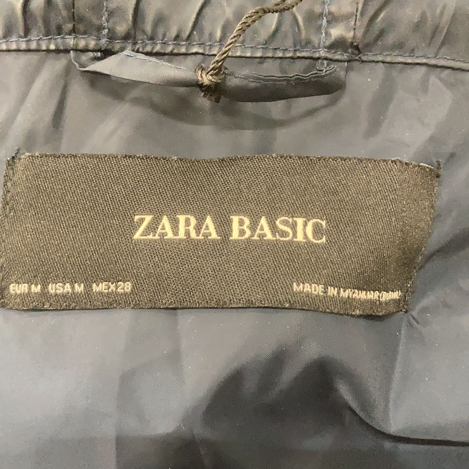 Zara Basic