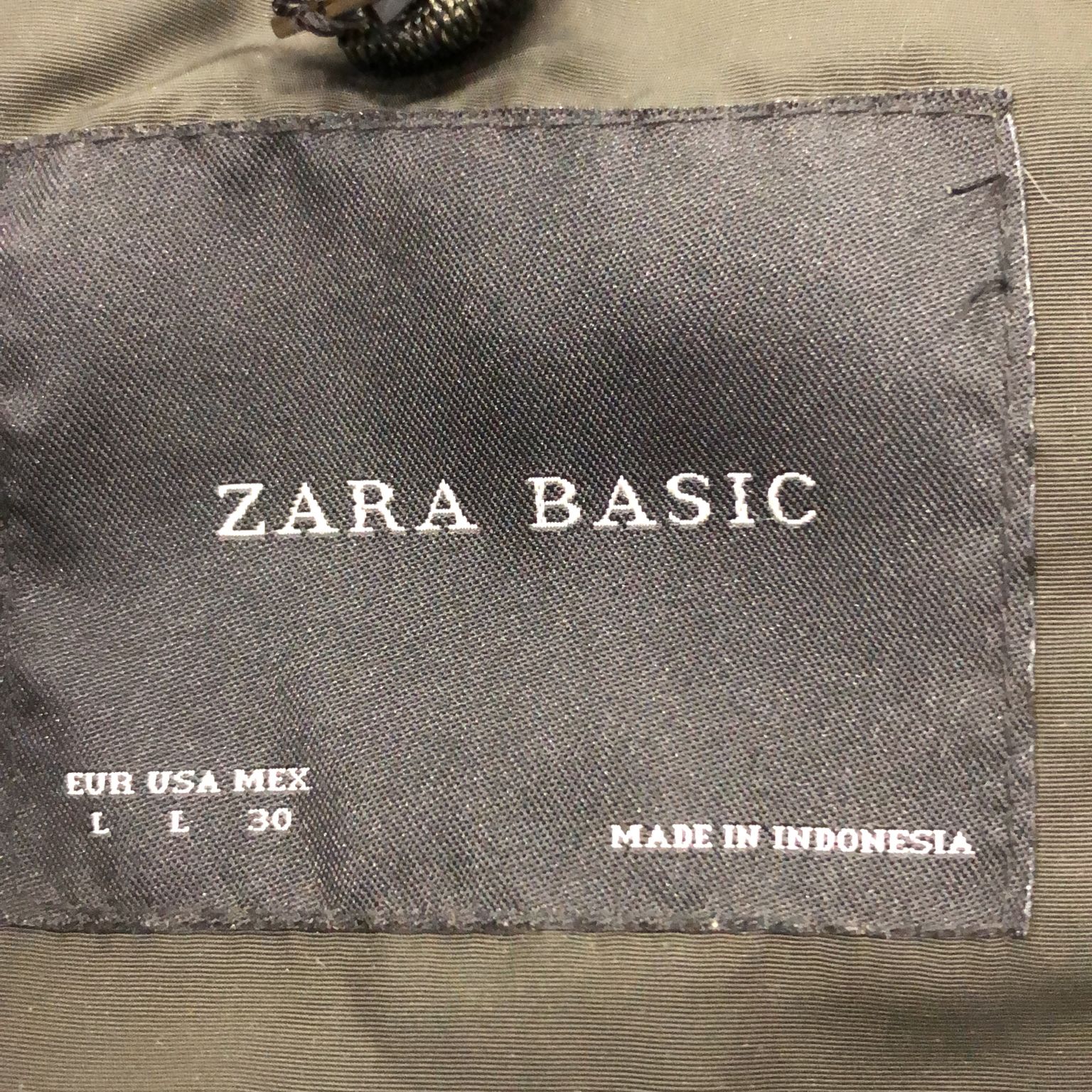 Zara Basic