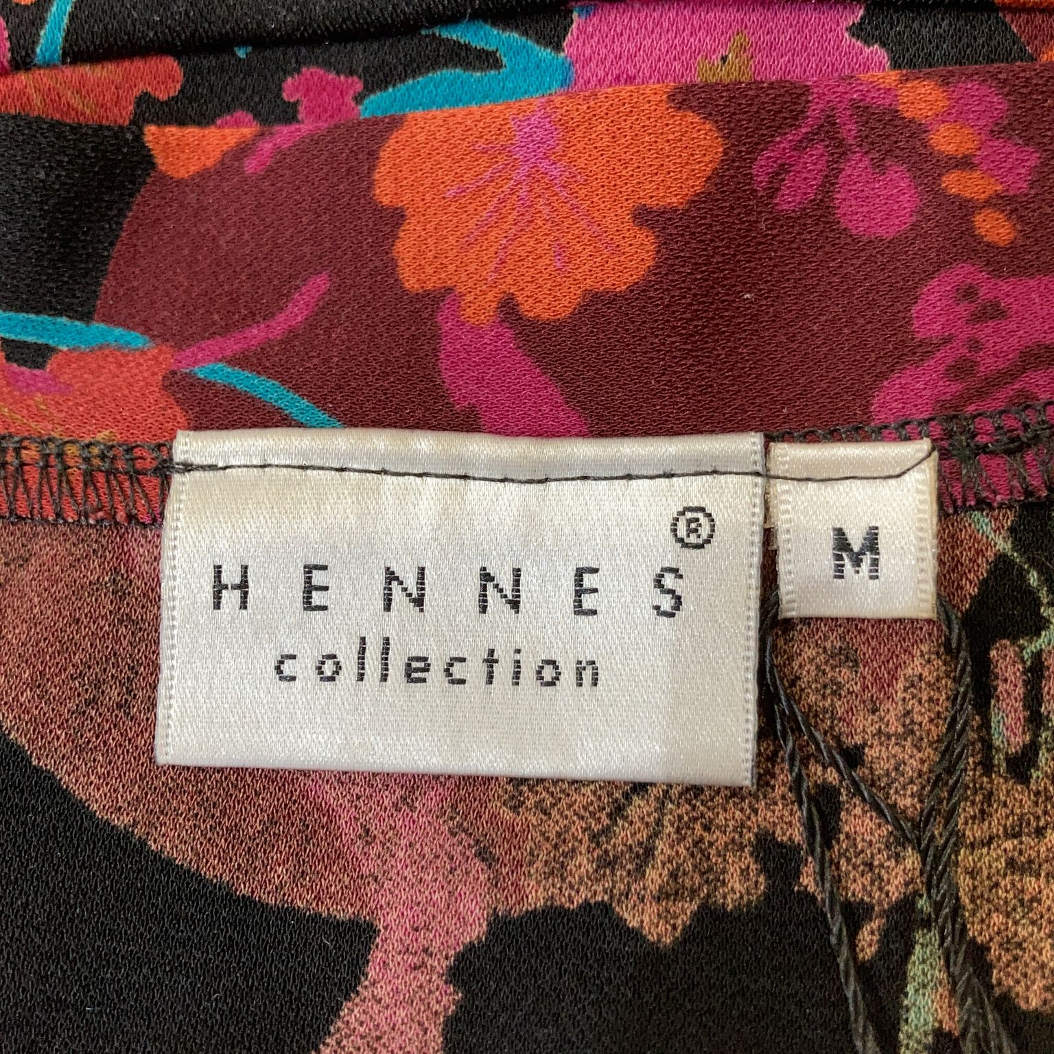 Hennes Collection