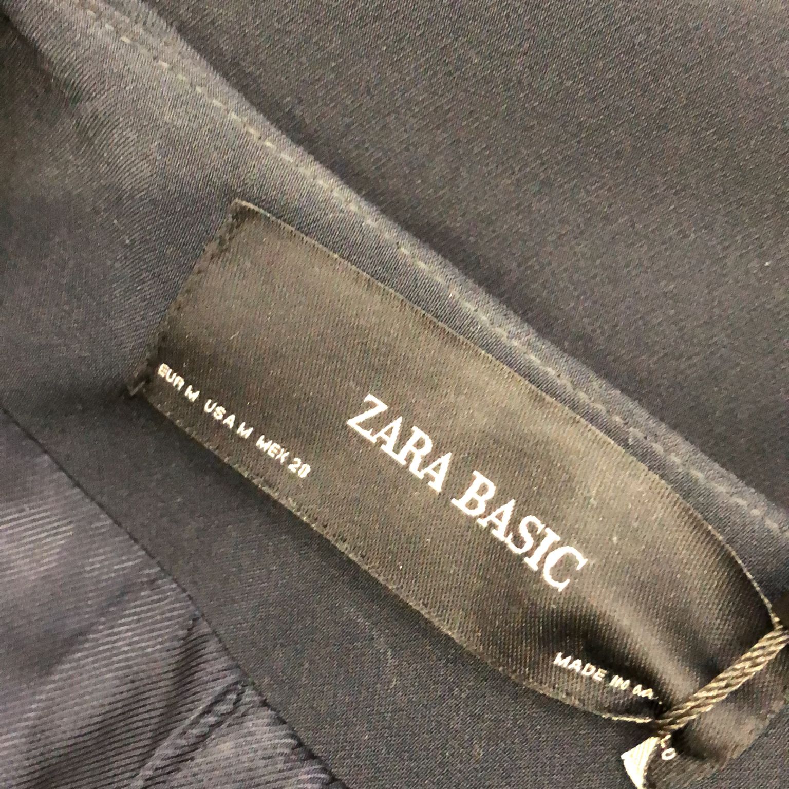 Zara Basic