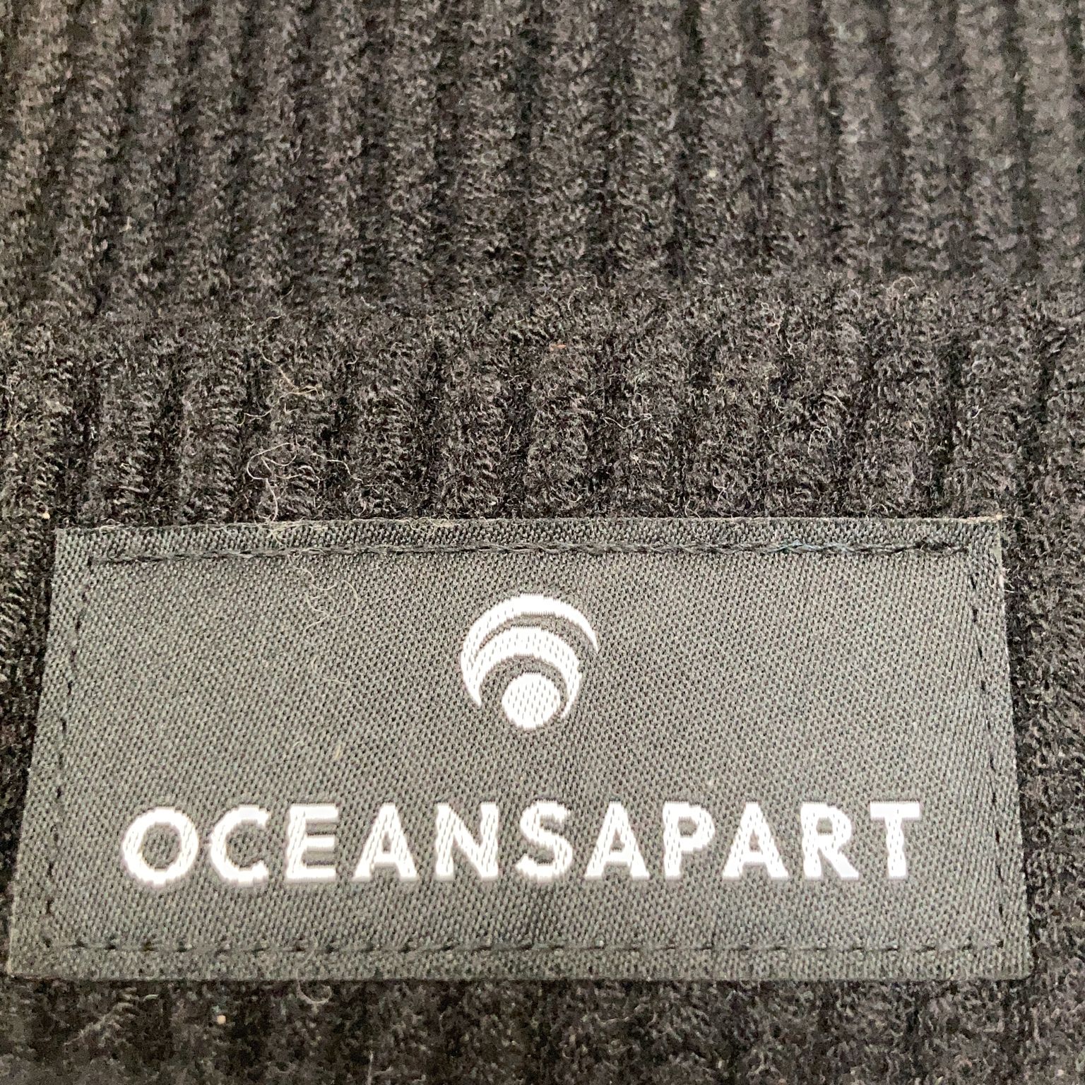 Oceans Apart