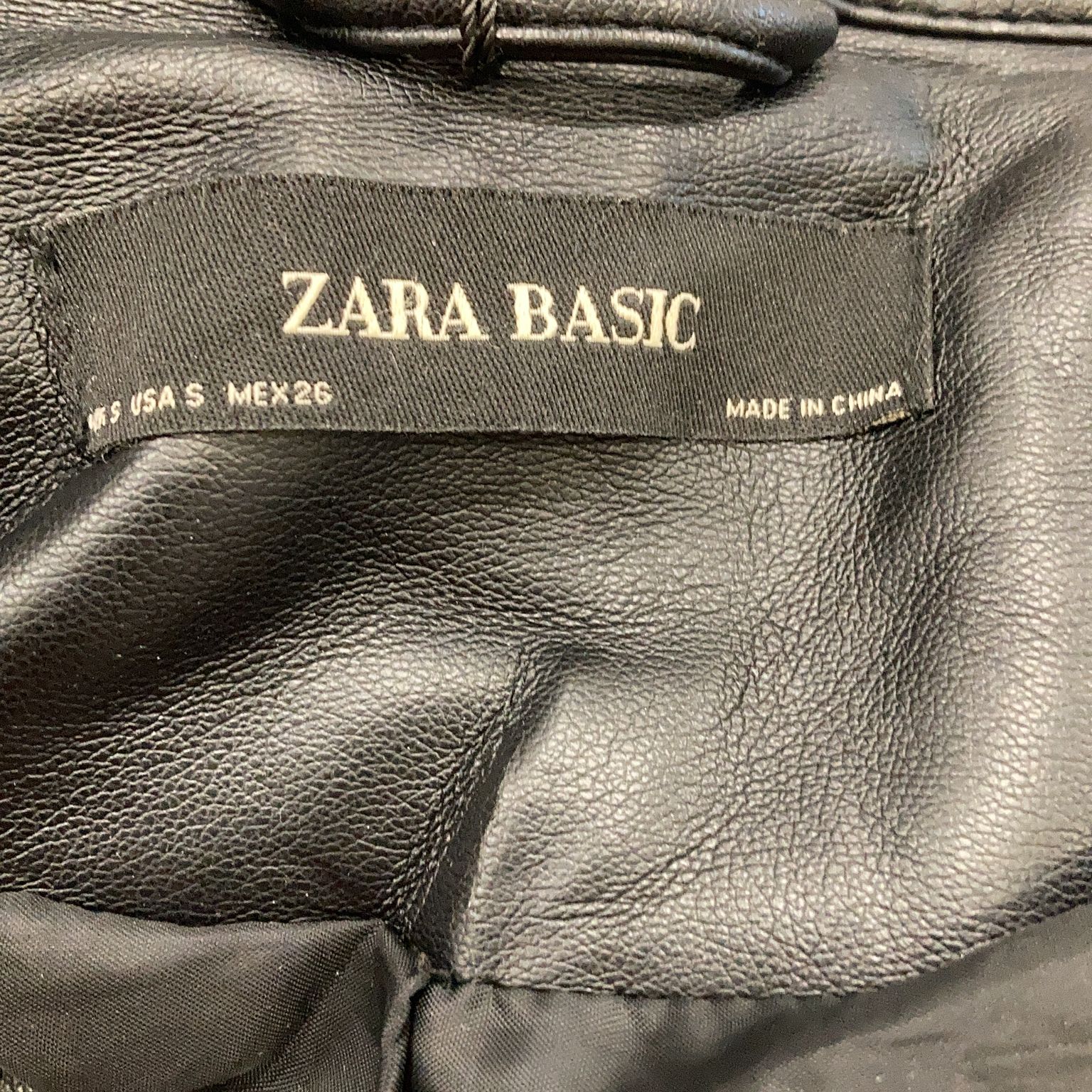 Zara Basic