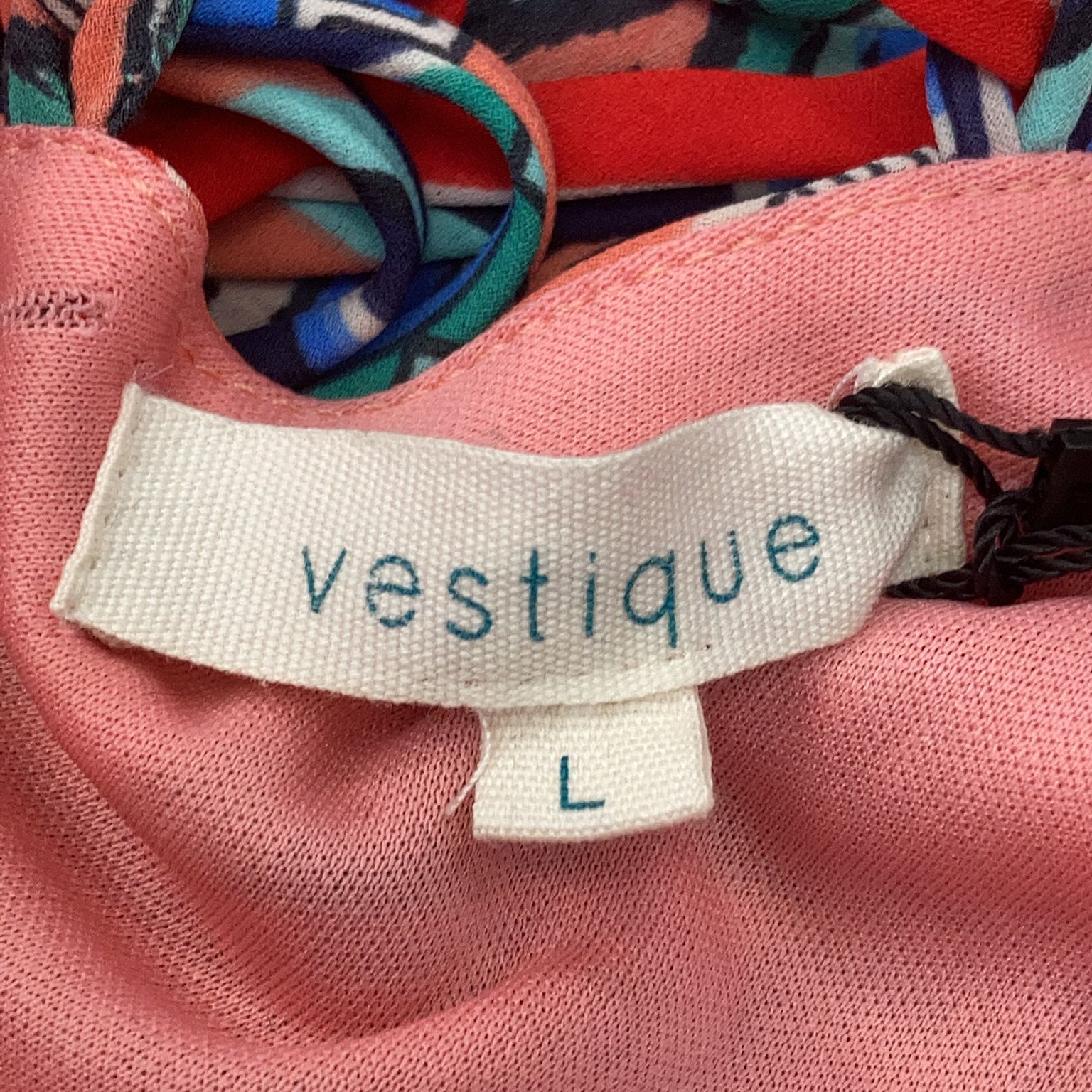 Vestique