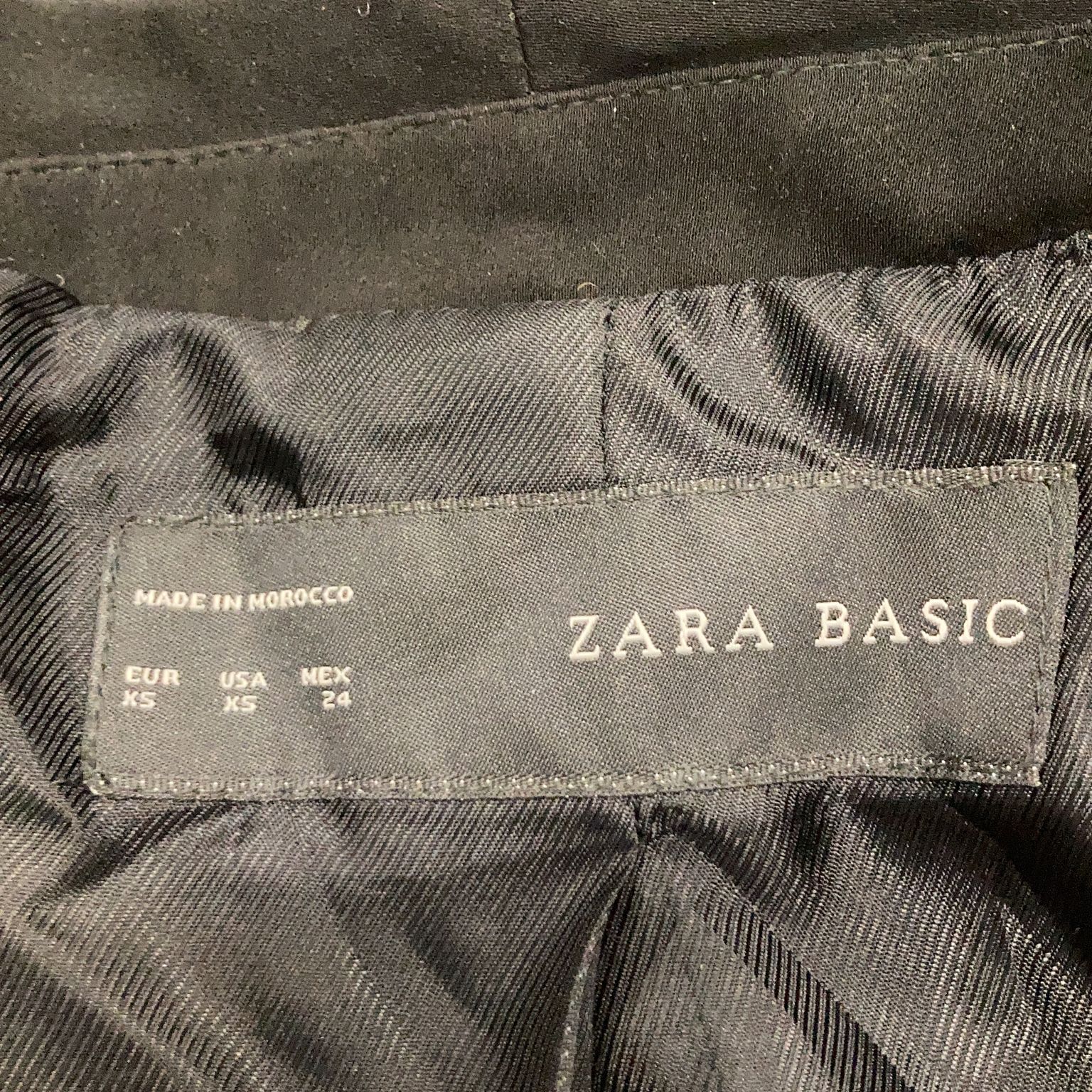 Zara Basic