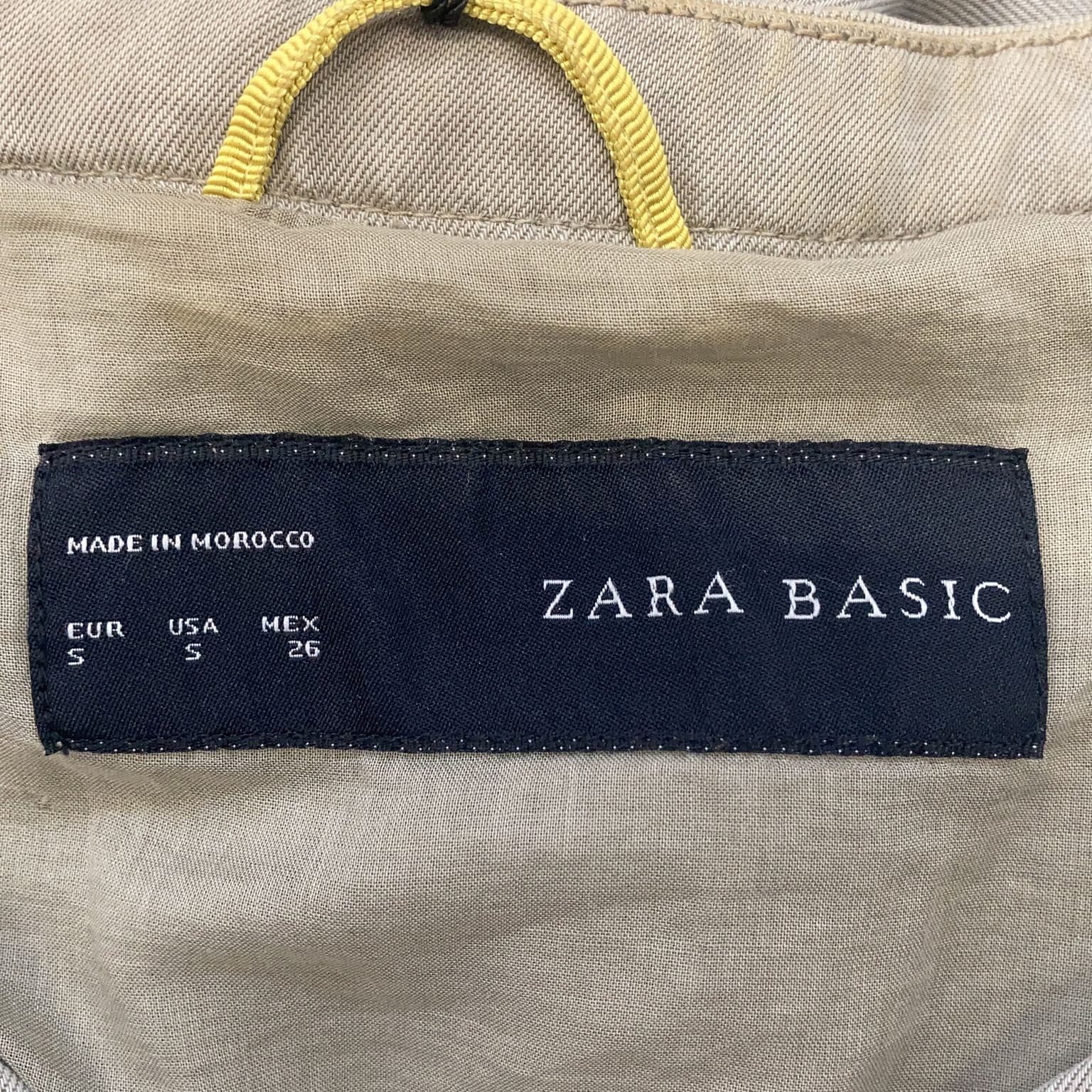 Zara Basic