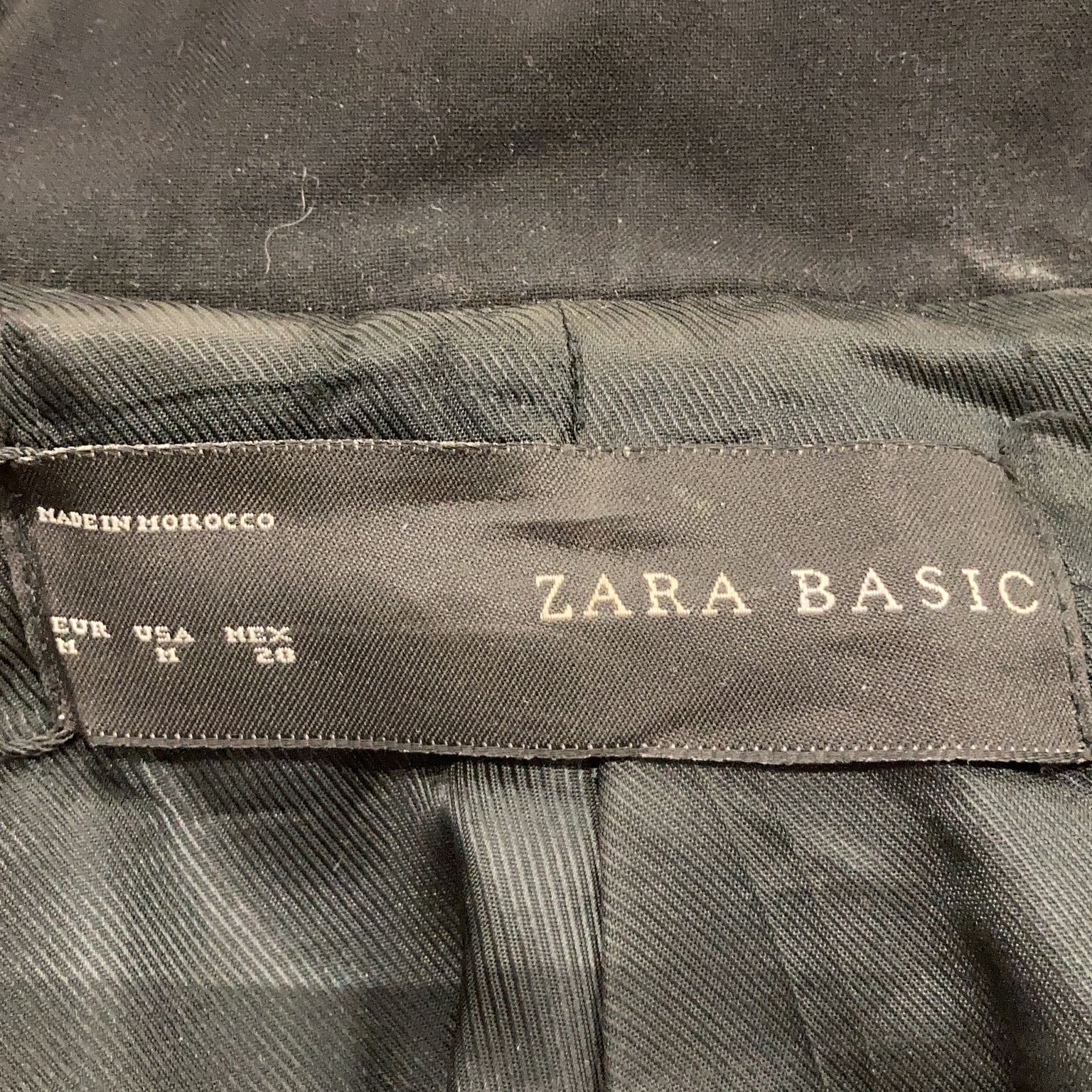 Zara Basic