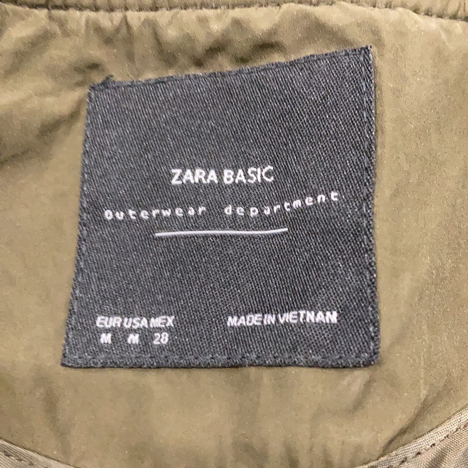 Zara Basic