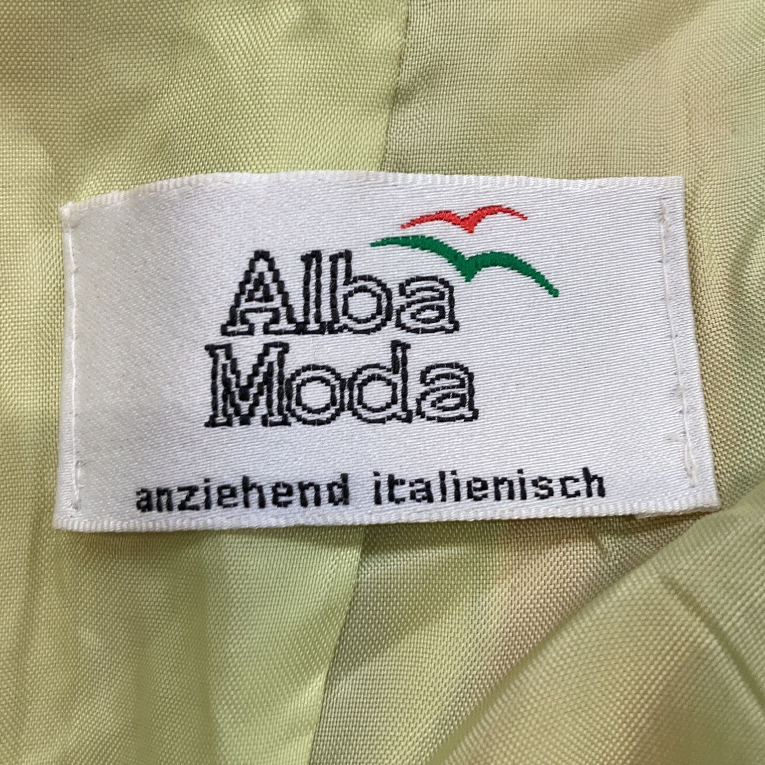 Alba Moda