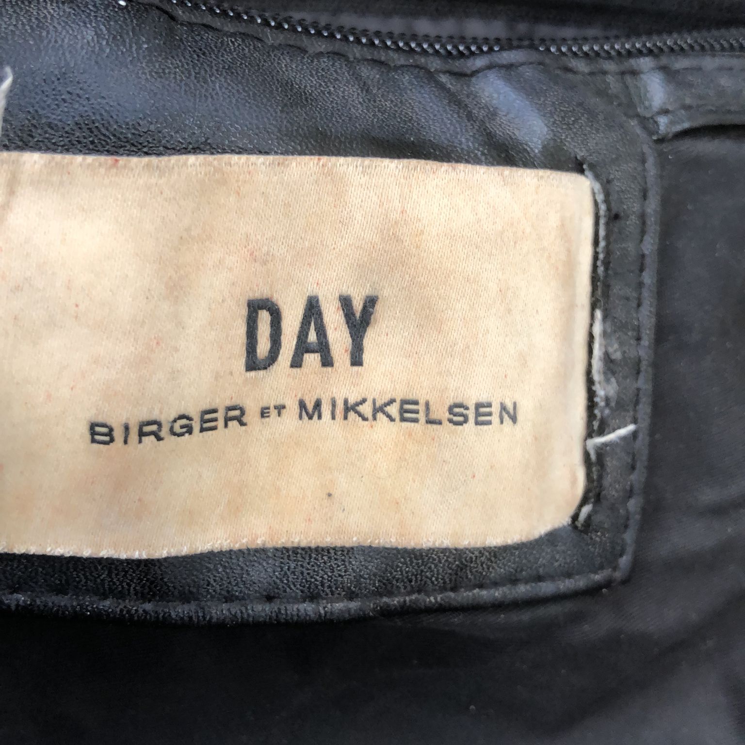 DAY Birger et Mikkelsen