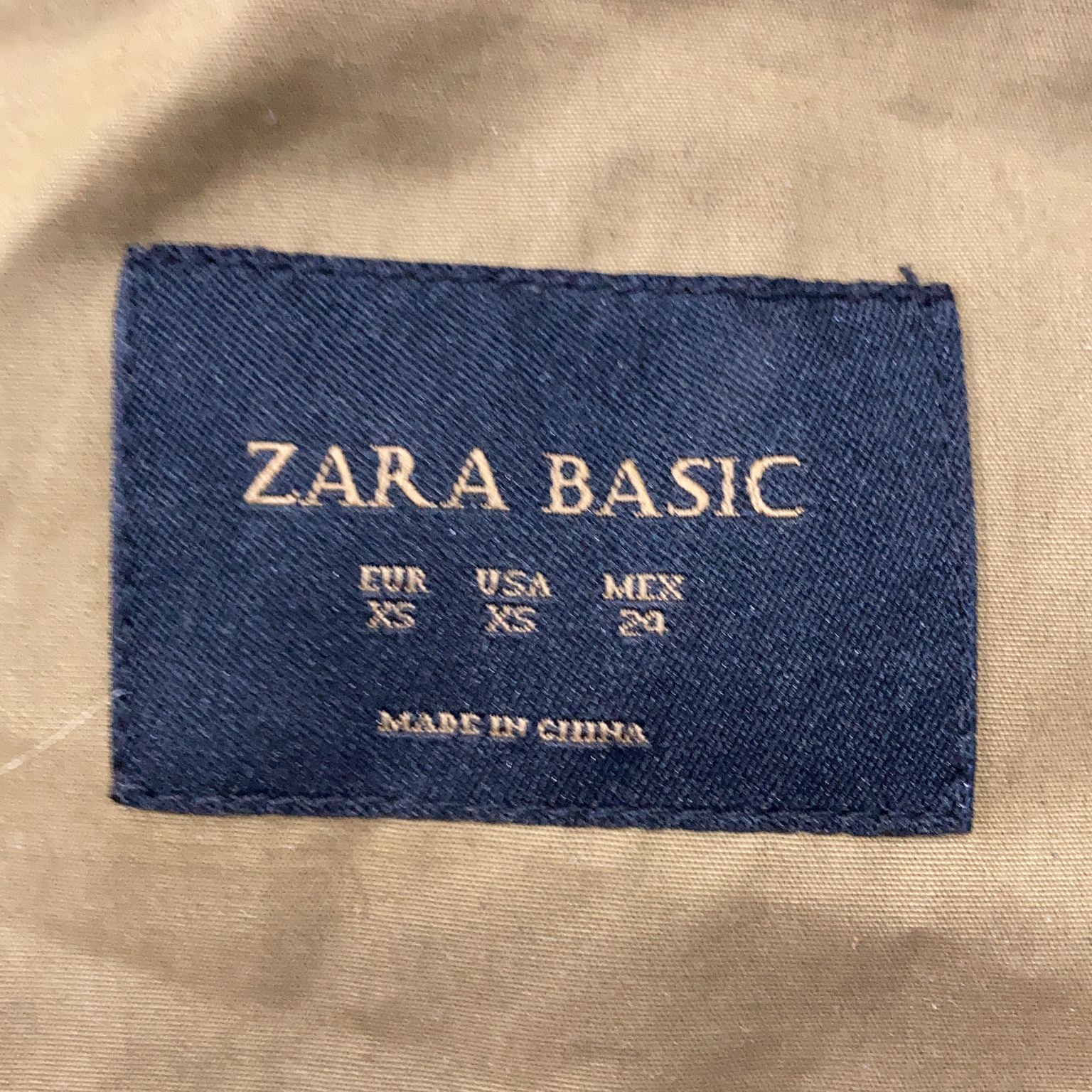 Zara Basic