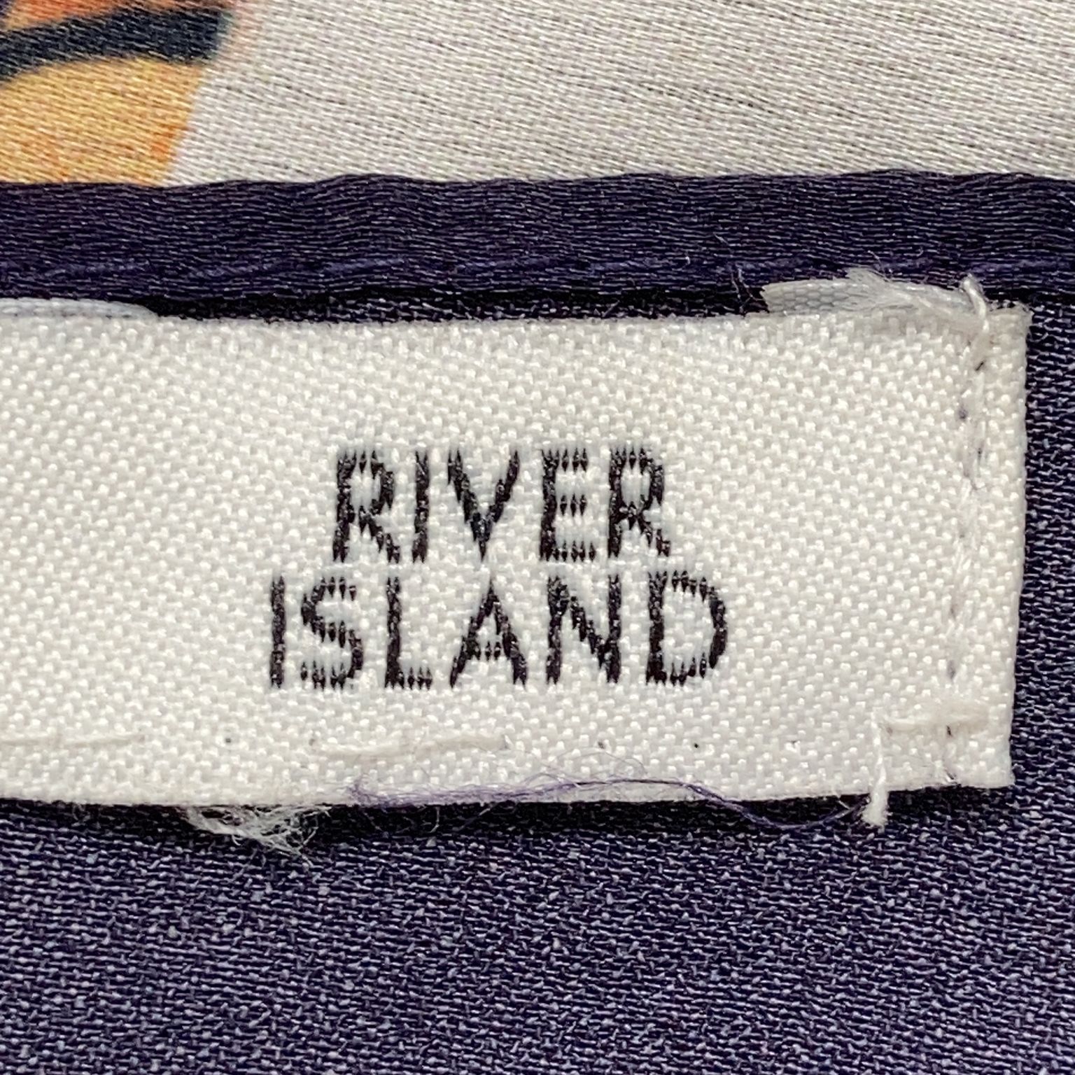 River Island