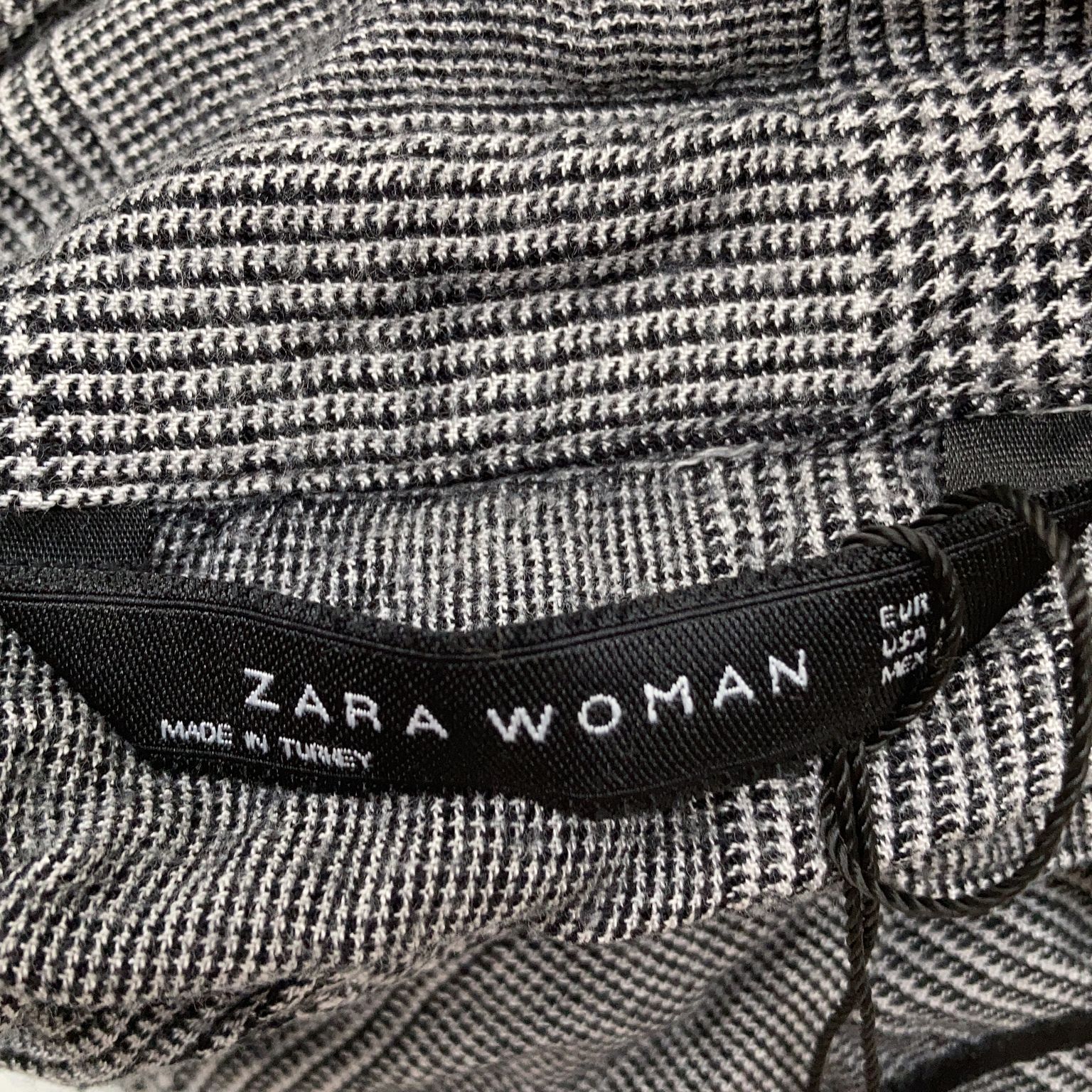 Zara Woman