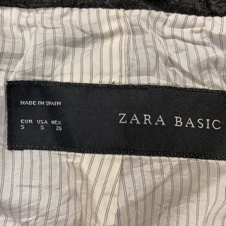 Zara Basic