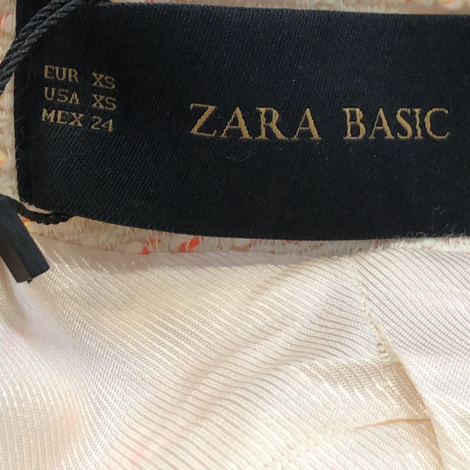 Zara Basic