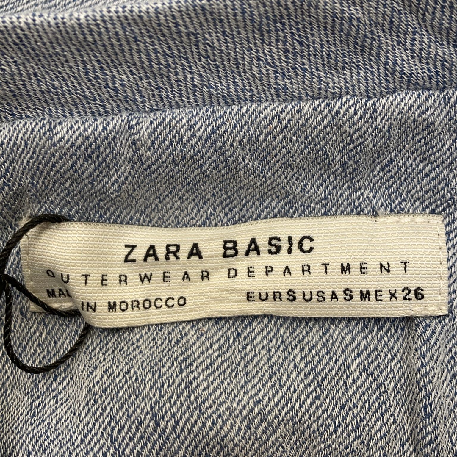 Zara Basic