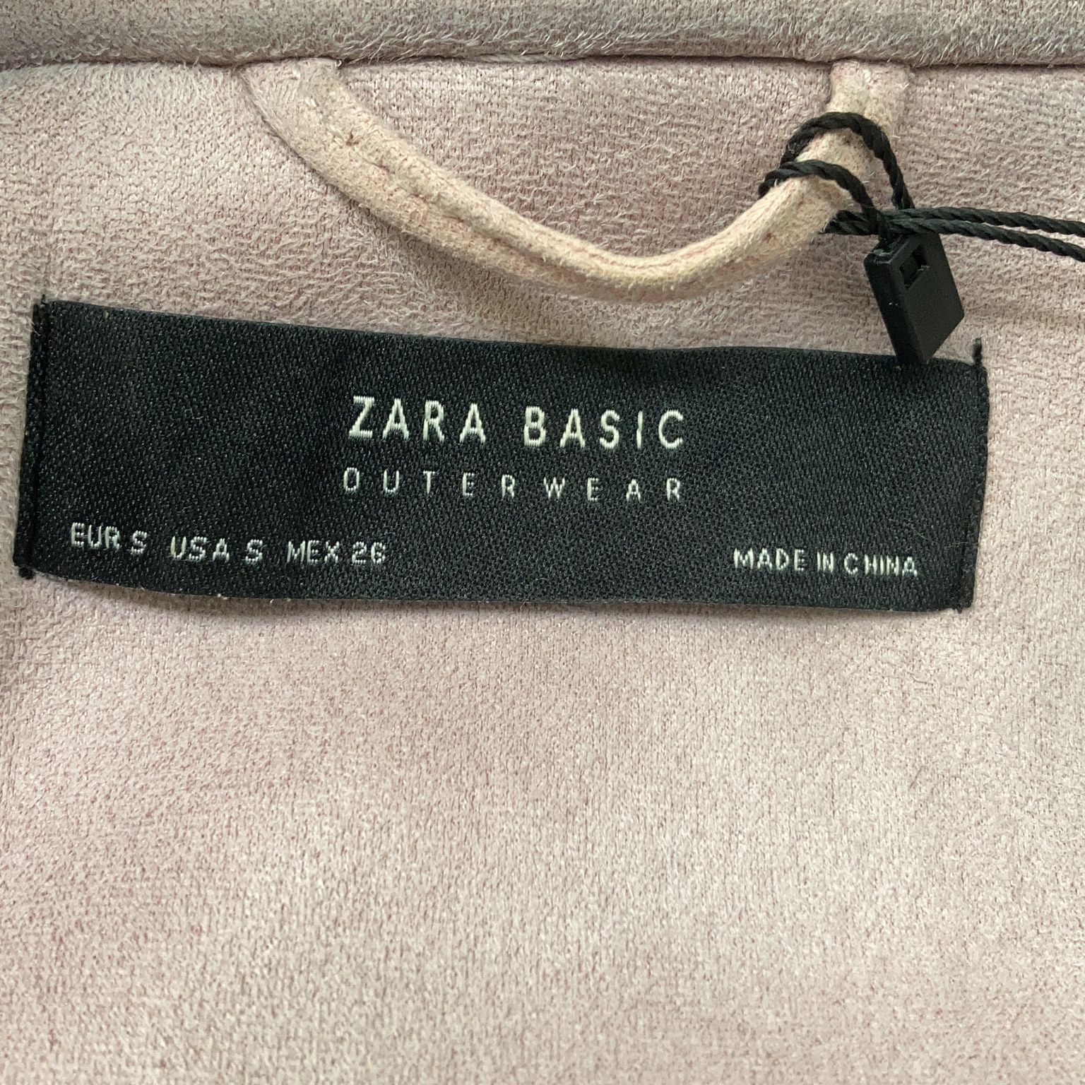 Zara Basic