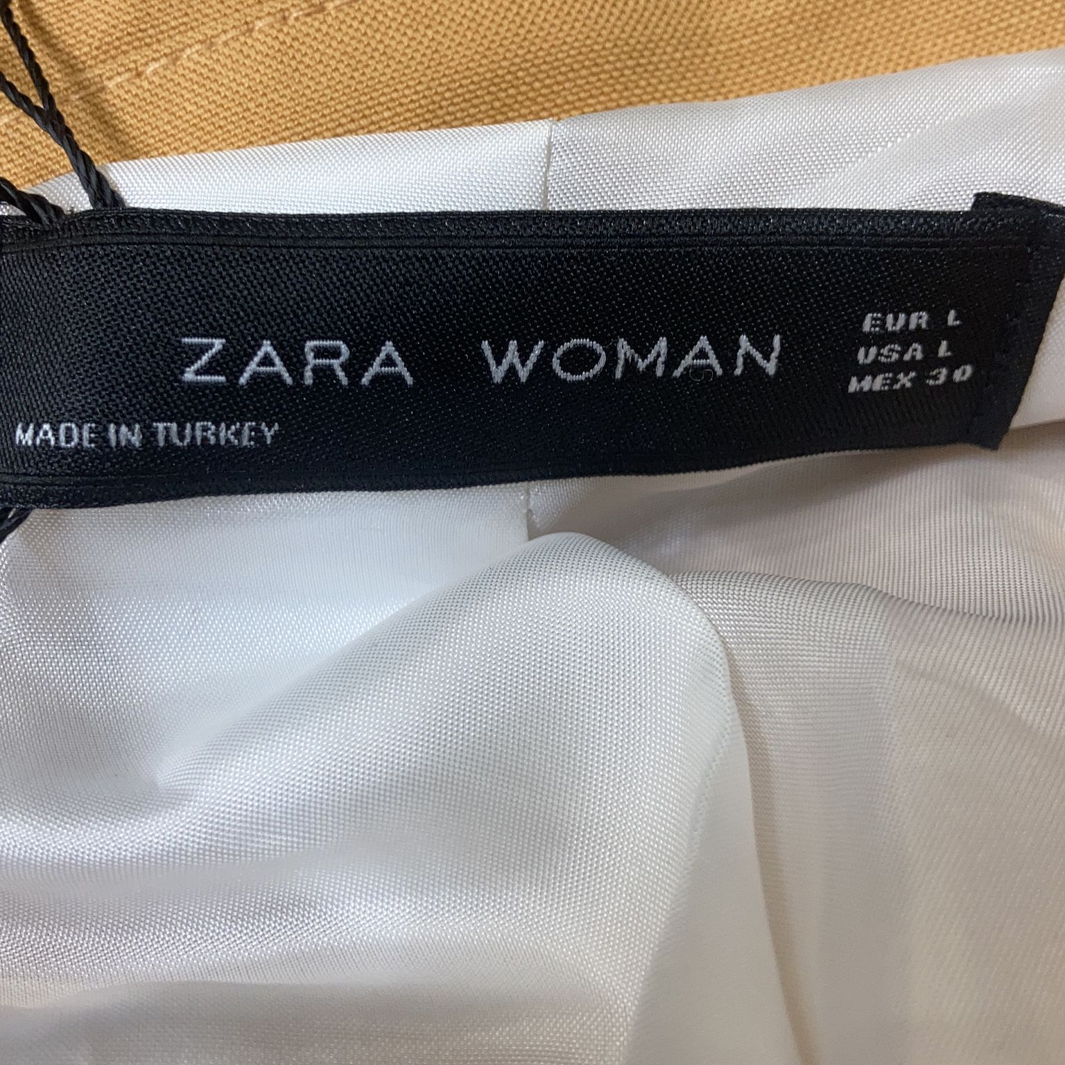 Zara Woman