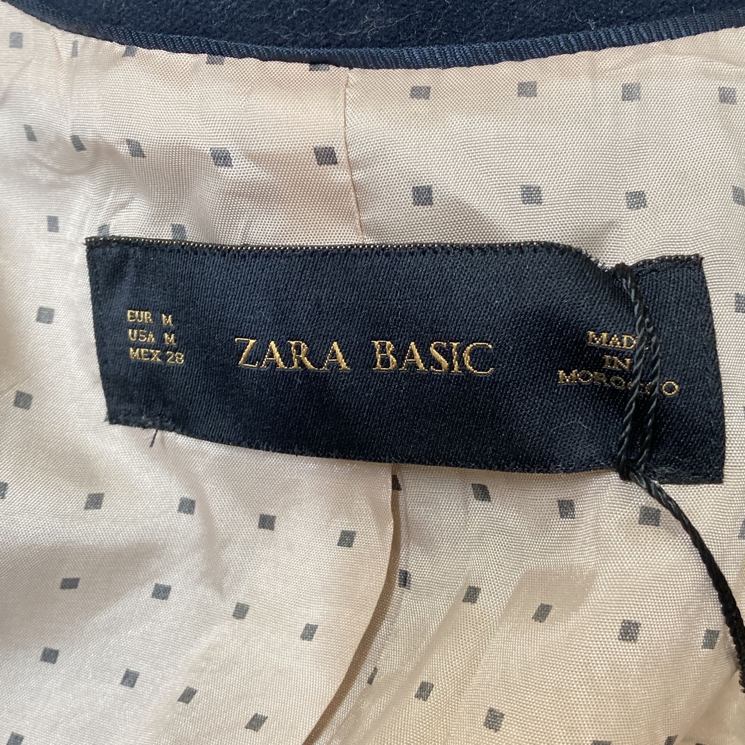 Zara Basic