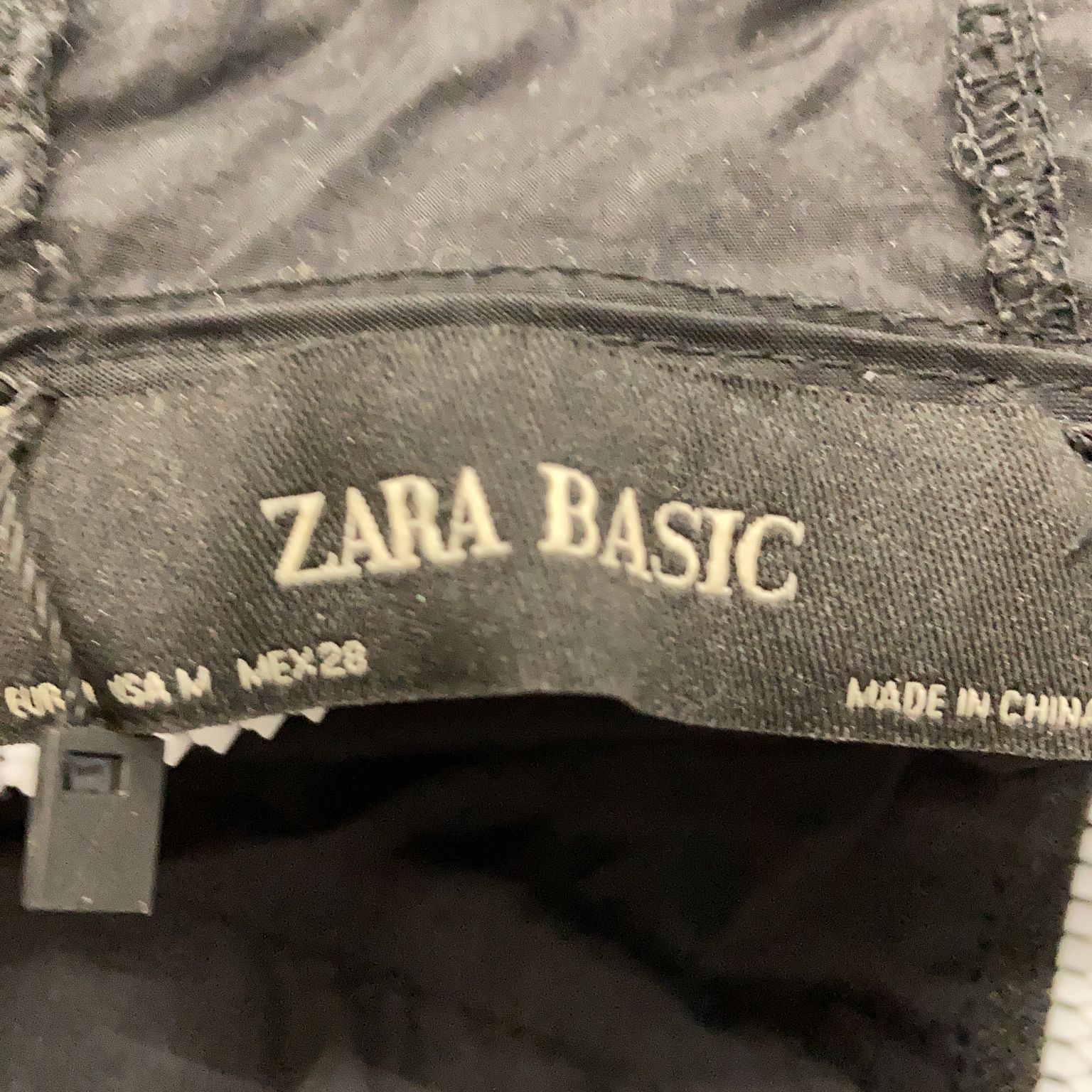 Zara Basic