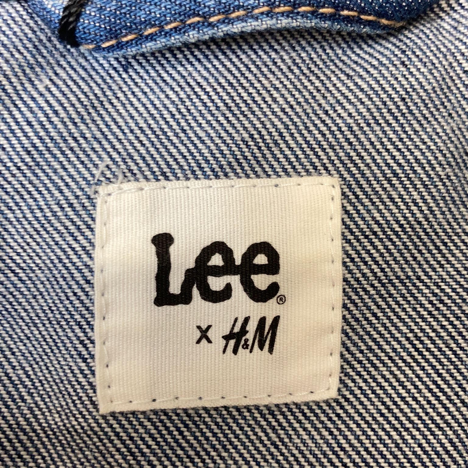 Lee x HM