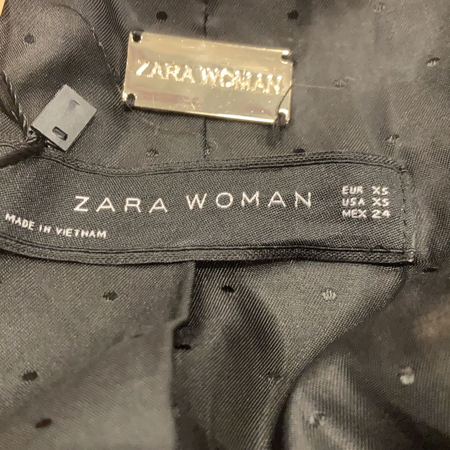 Zara Woman