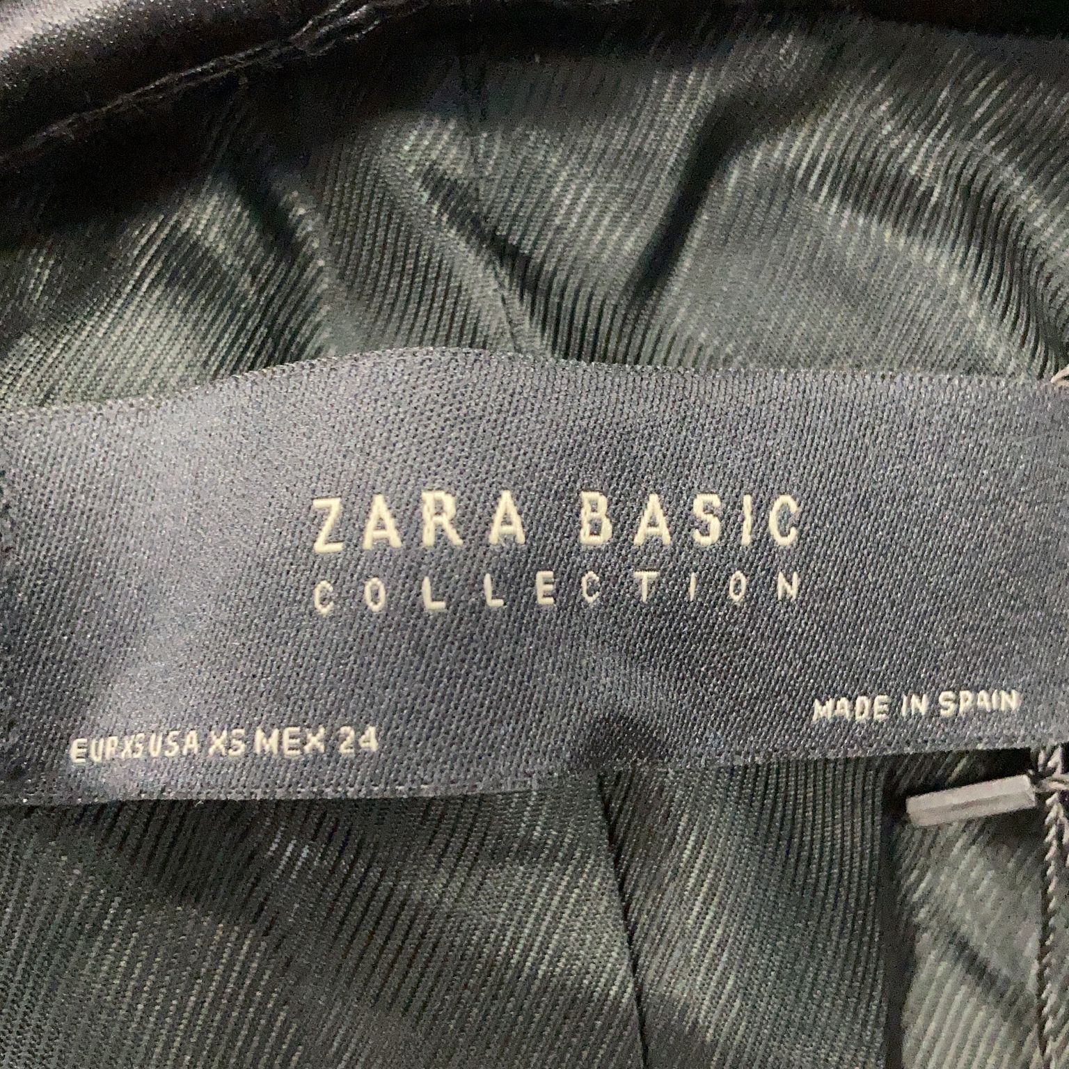 Zara Basic