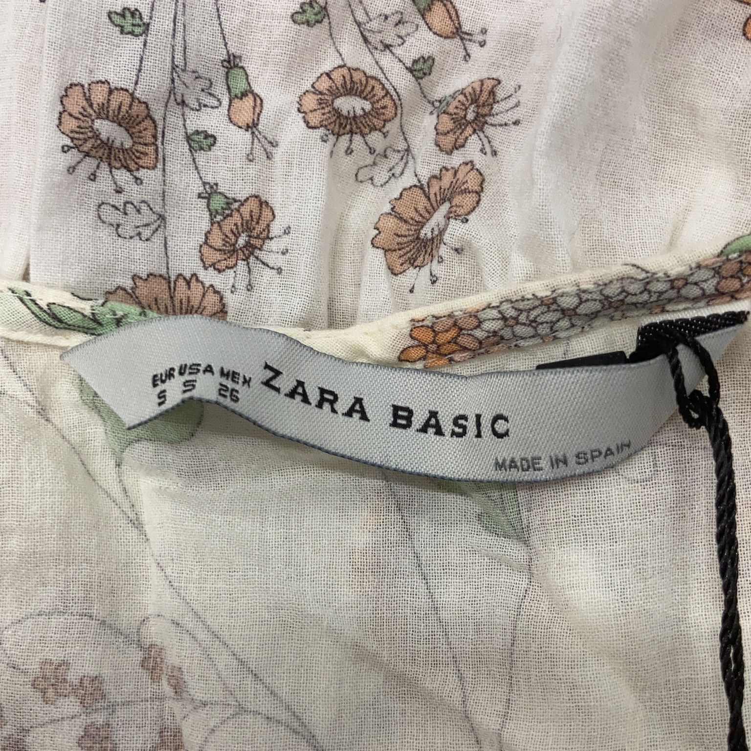 Zara Basic