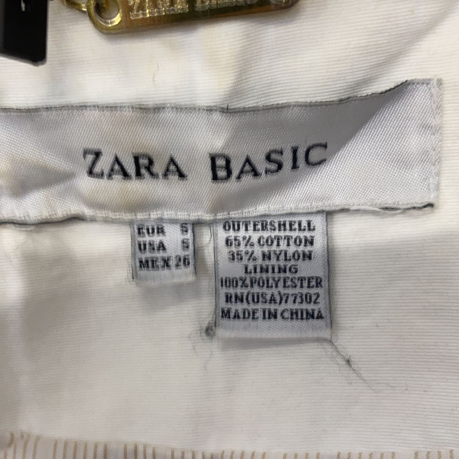 Zara Basic