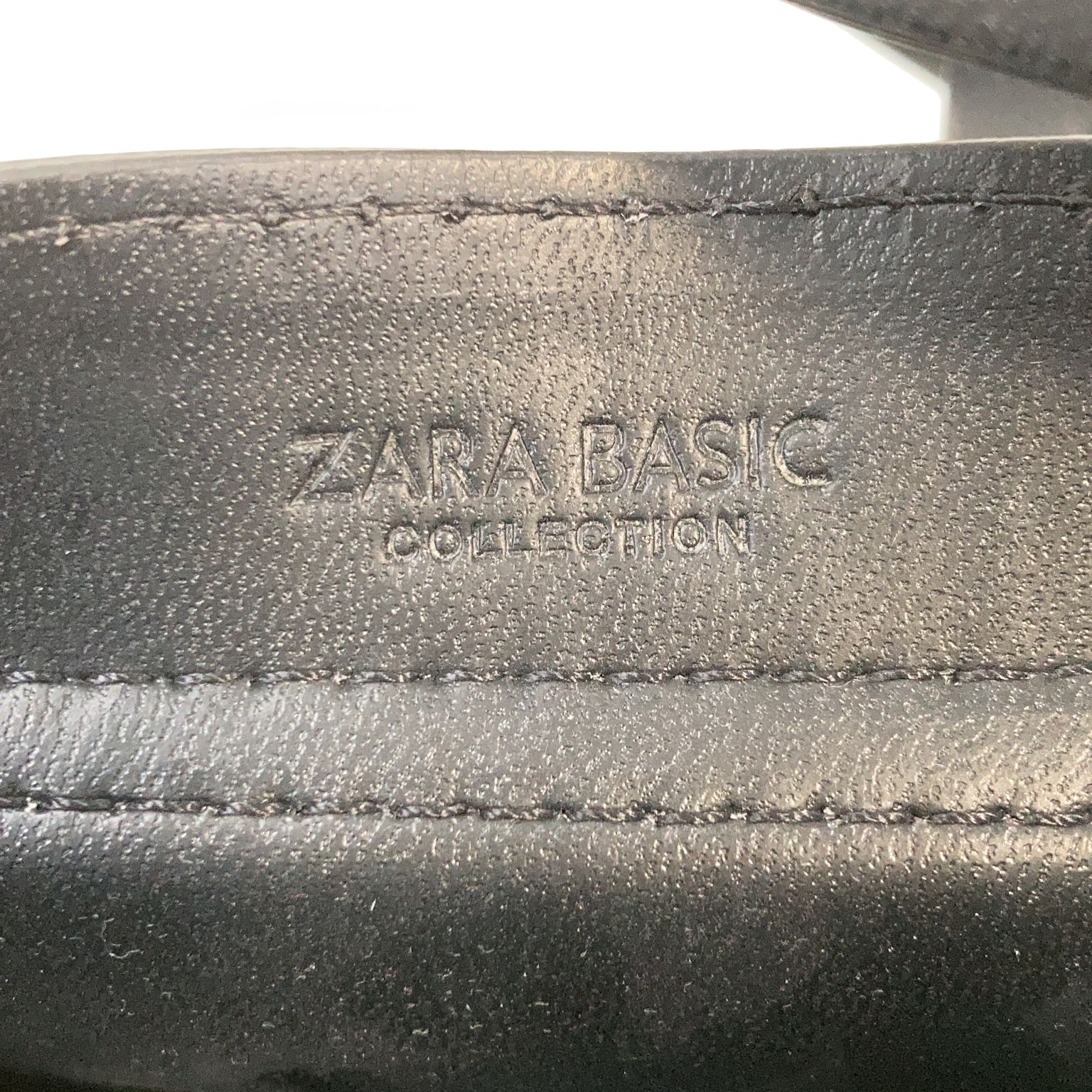 Zara Basic