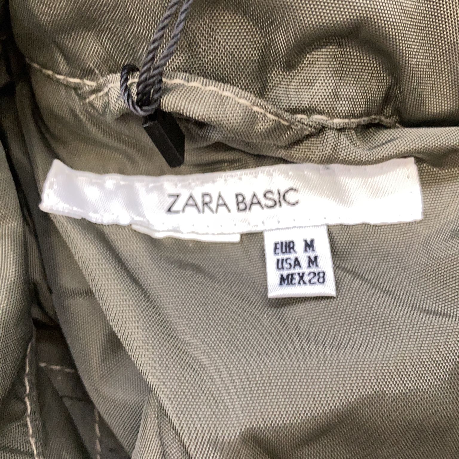 Zara Basic