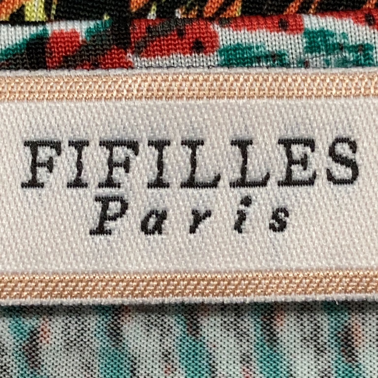 Fi-Filles de Paris