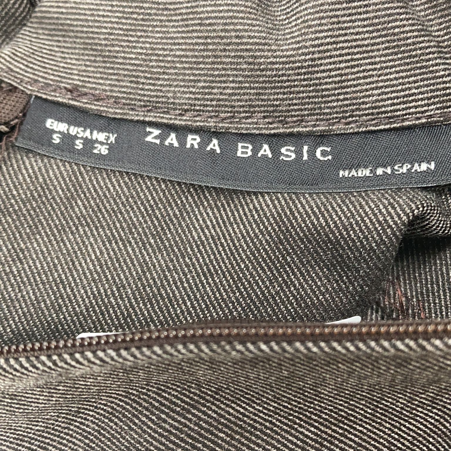 Zara Basic