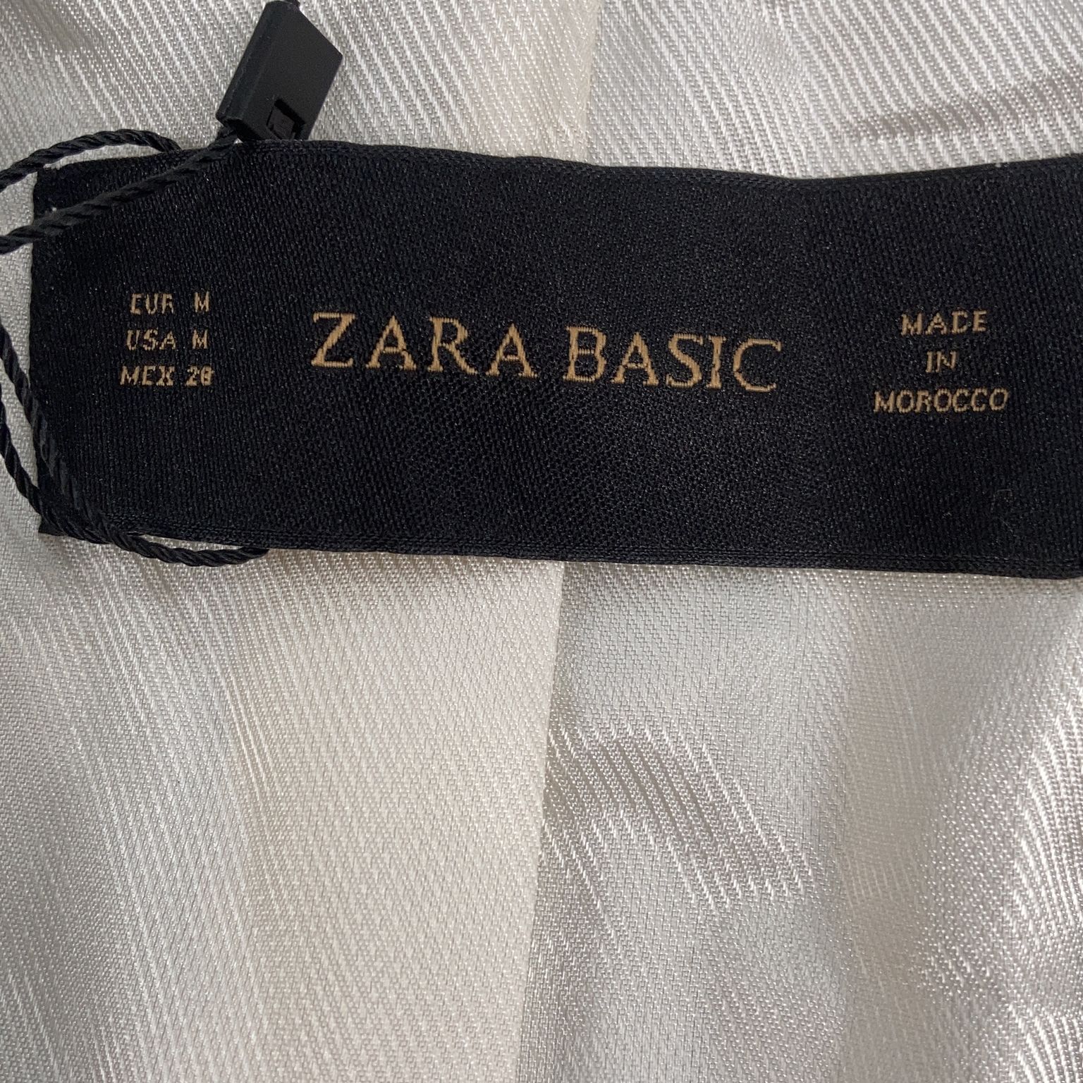 Zara Basic