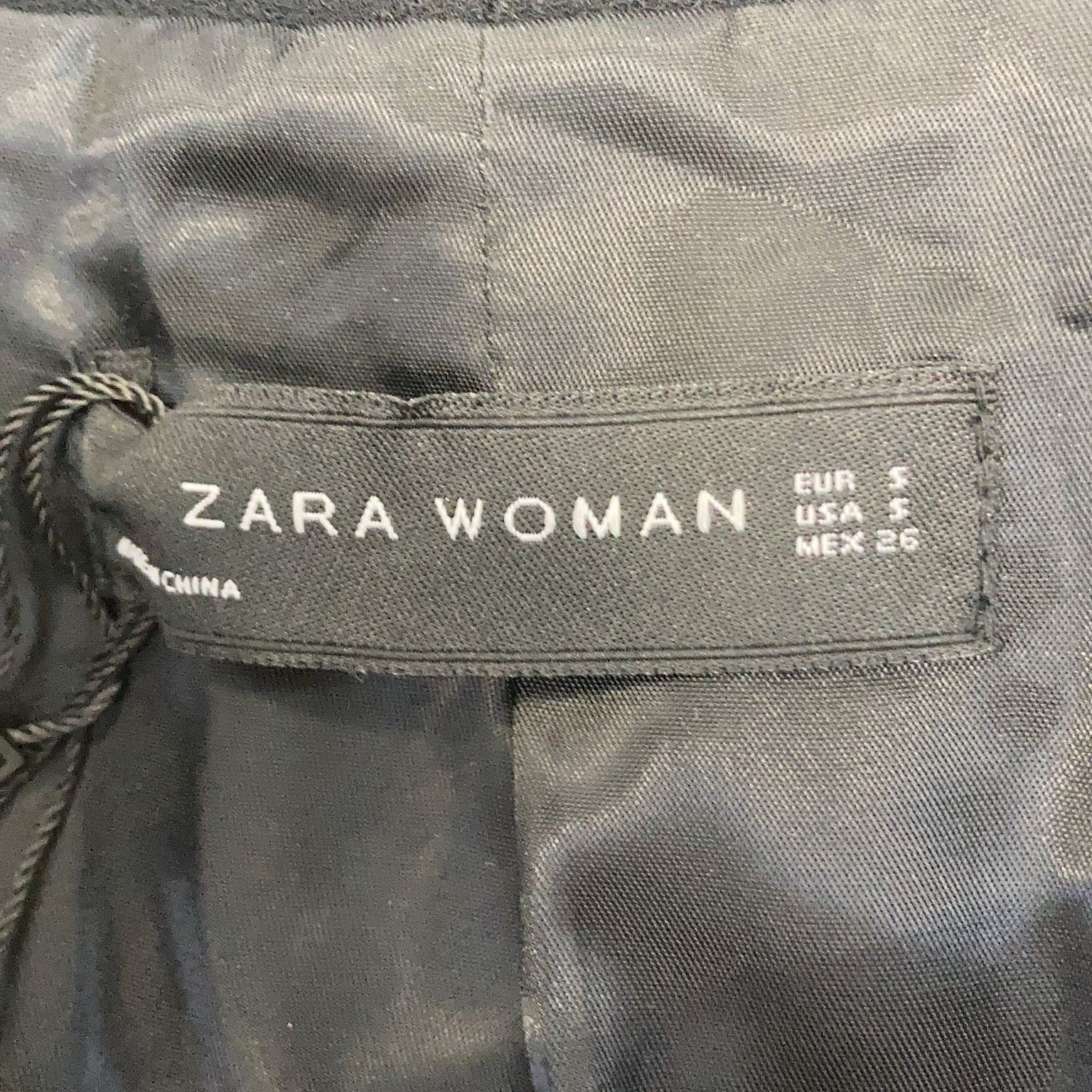 Zara Woman