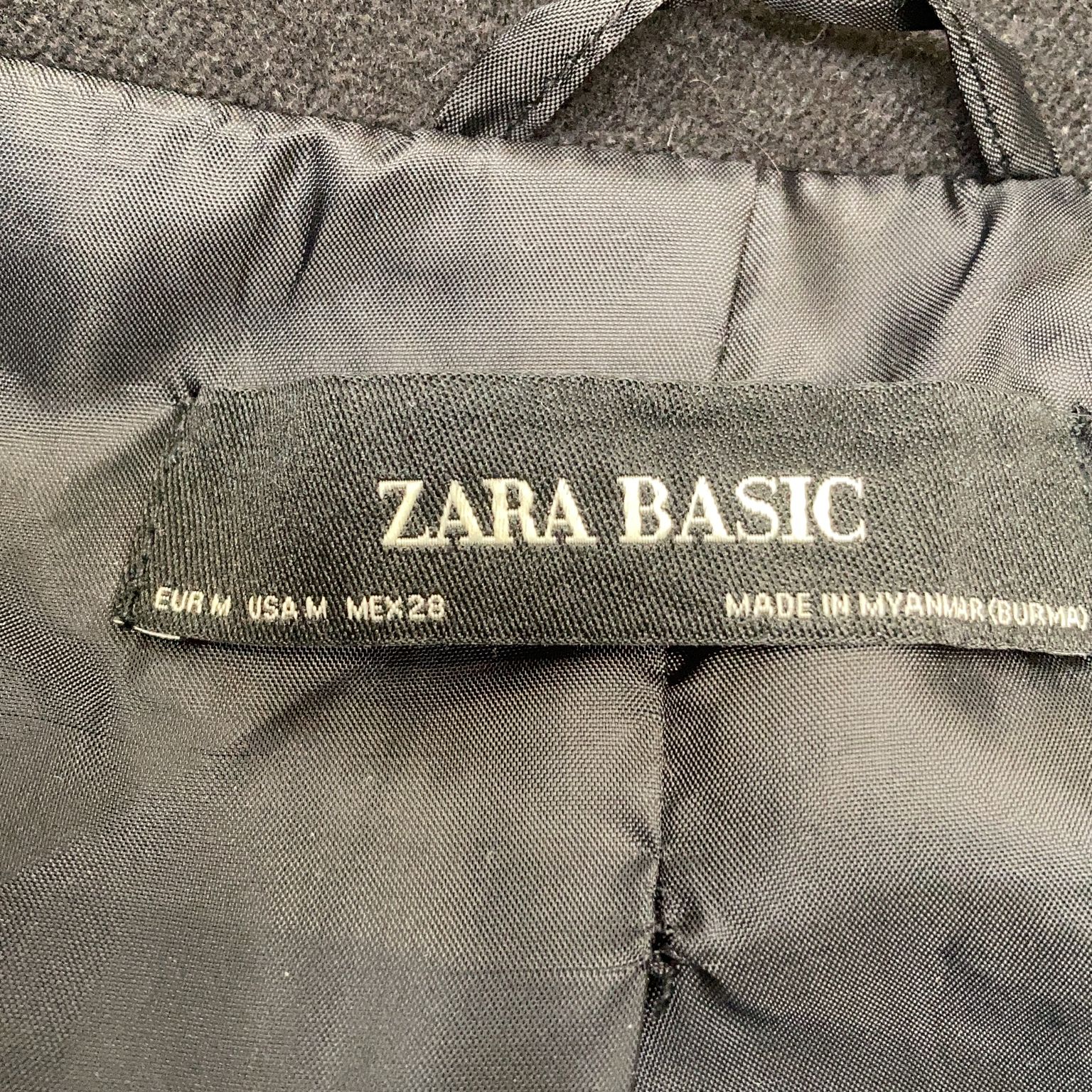 Zara Basic