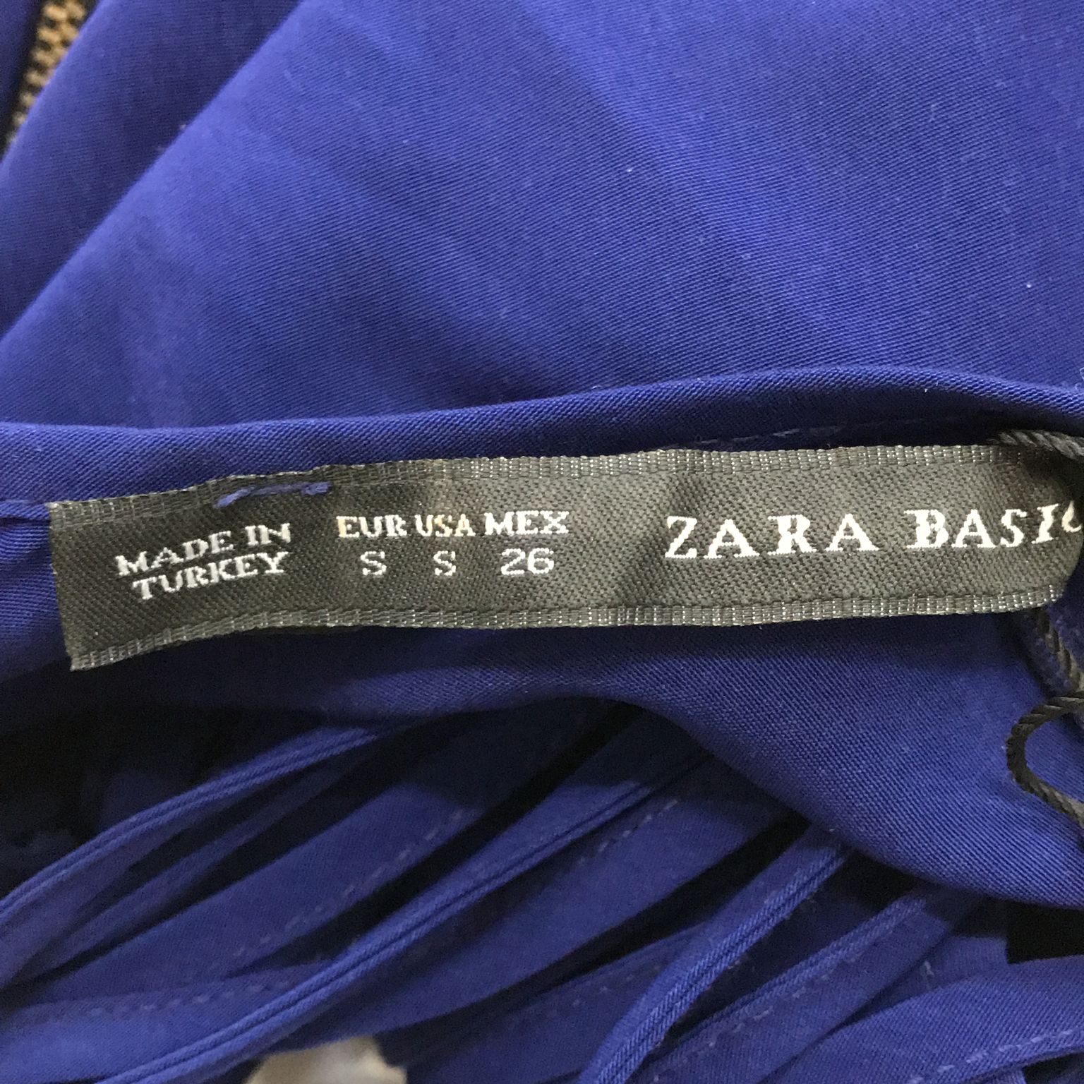 Zara Basic