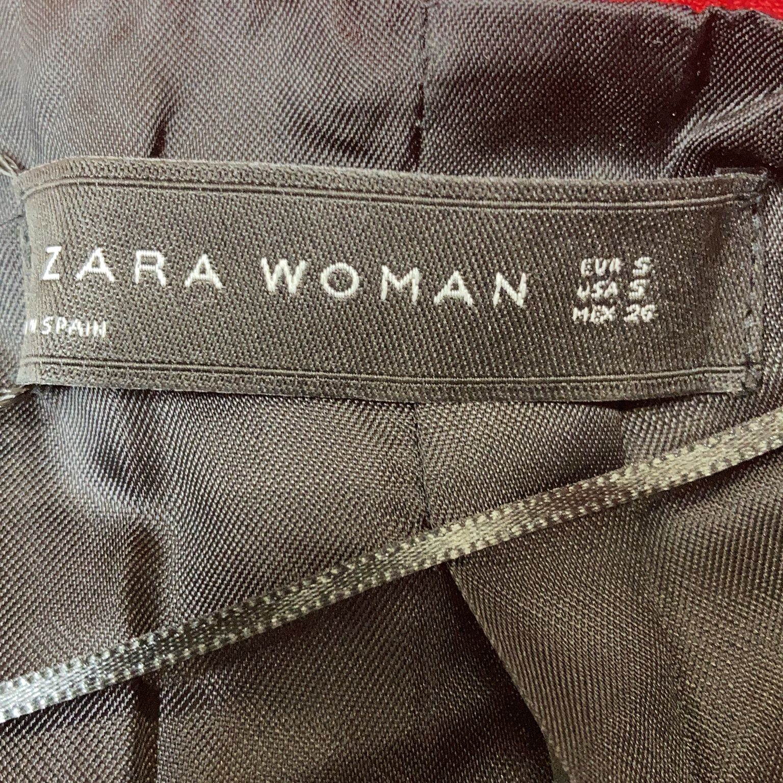 Zara Woman