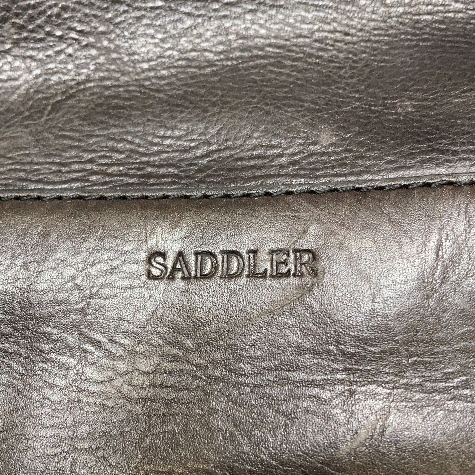 Saddler